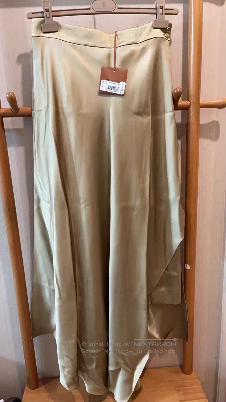 Loro Piana Loro Piana 24-year heavyweight silk long dress Size 27" / US 4 / IT 40 - 3 Thumbnail