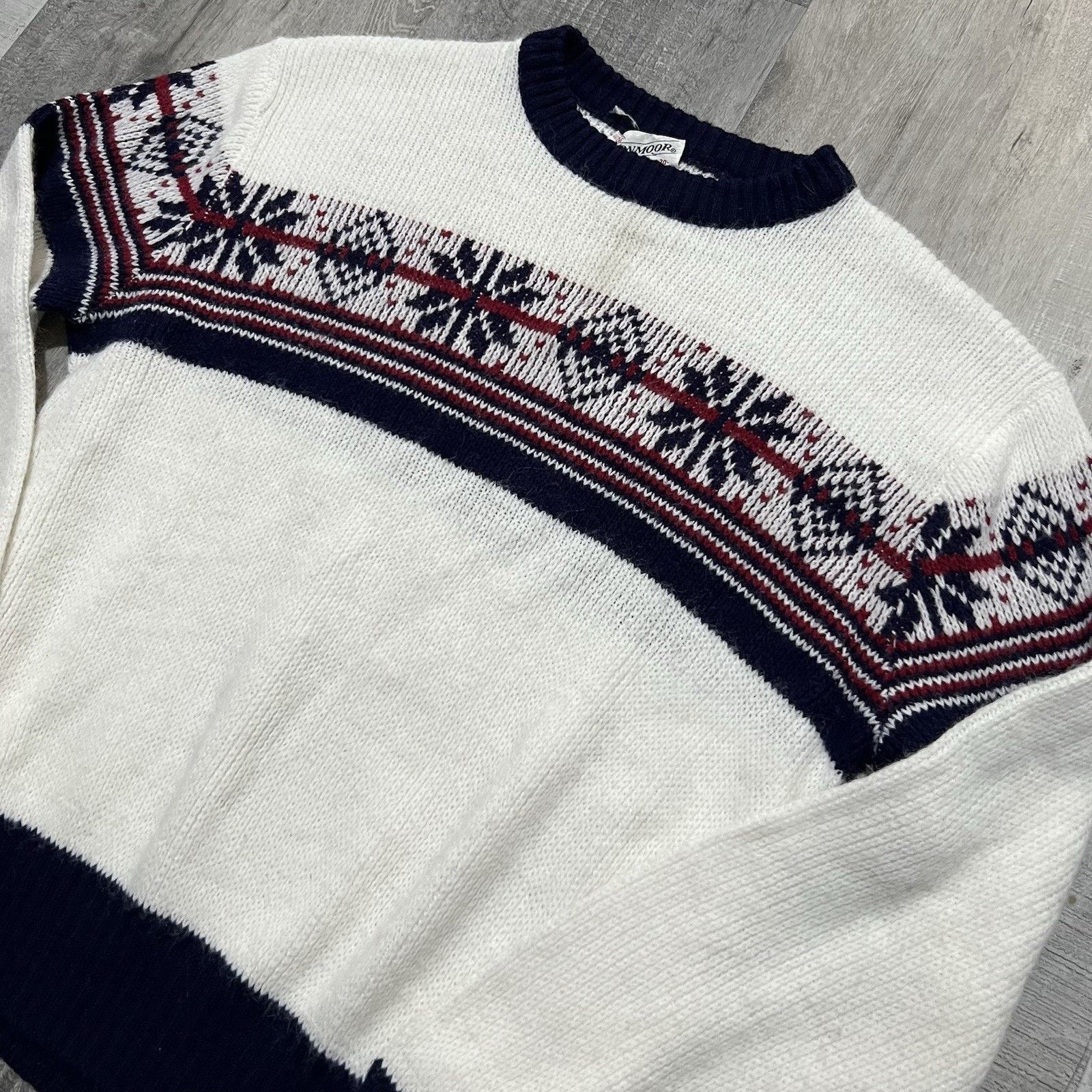 Vintage VTG 80s Donmoor Acrylic Knit White Winter Snowflake Sweater Size M / US 6-8 / IT 42-44 - 3 Thumbnail