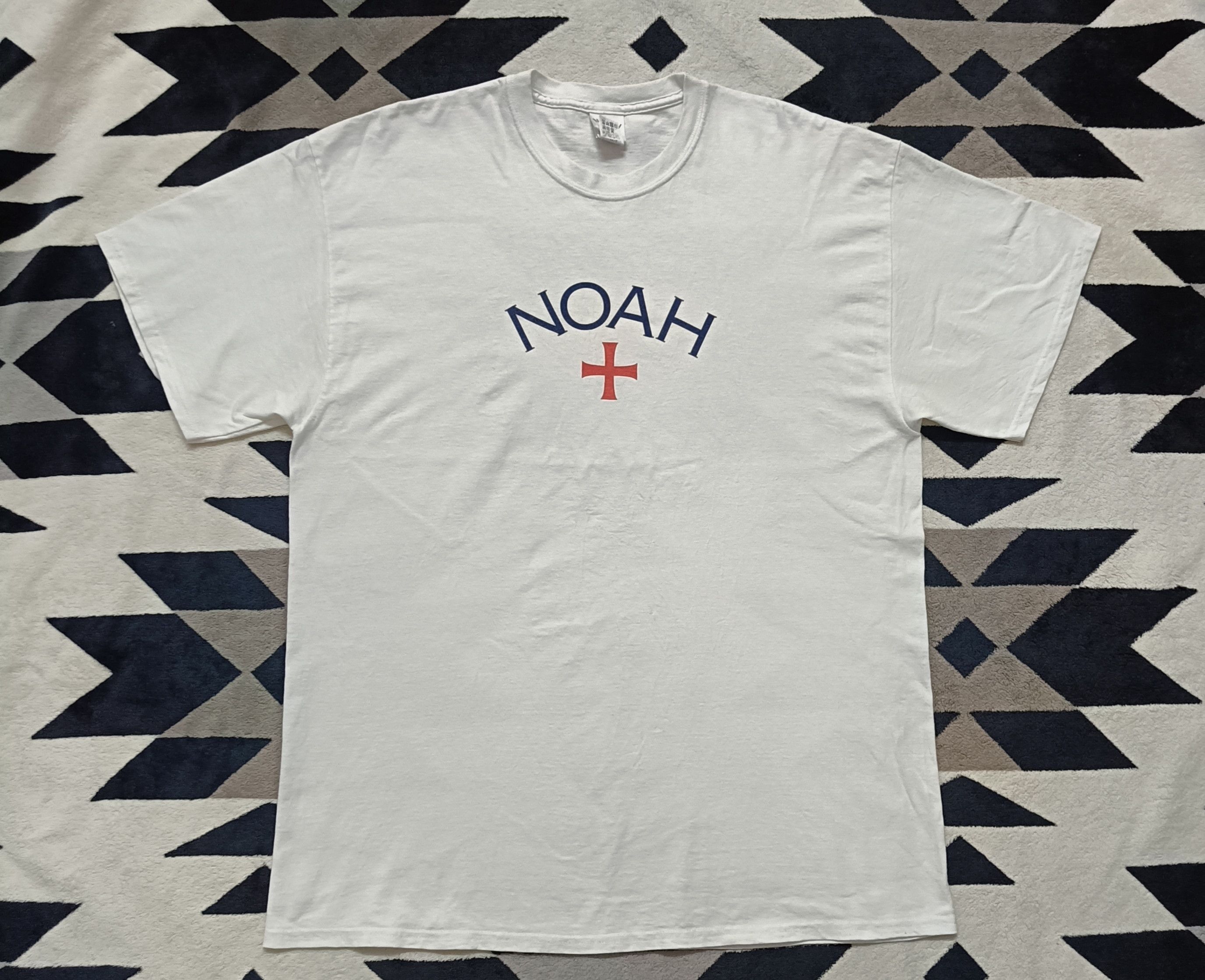 Noah 🔥🔥 Rare Noah White Tee Size US XL / EU 56 / 4 - 1 Thumbnail