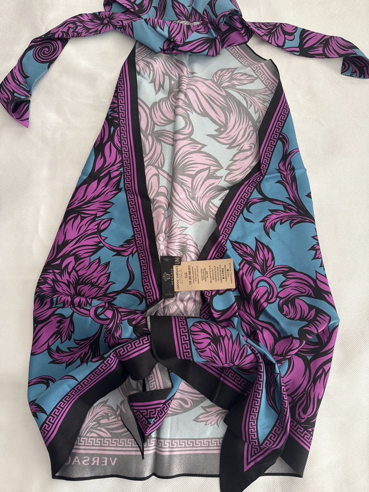 Versace Versace silk halter top Size ONE SIZE - 4 Thumbnail