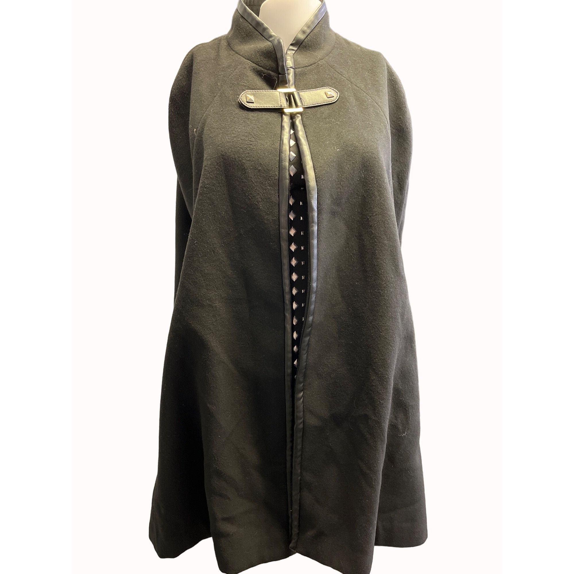 Karl Lagerfeld Women's Black Cape Coat Size L/XL SKU 5723