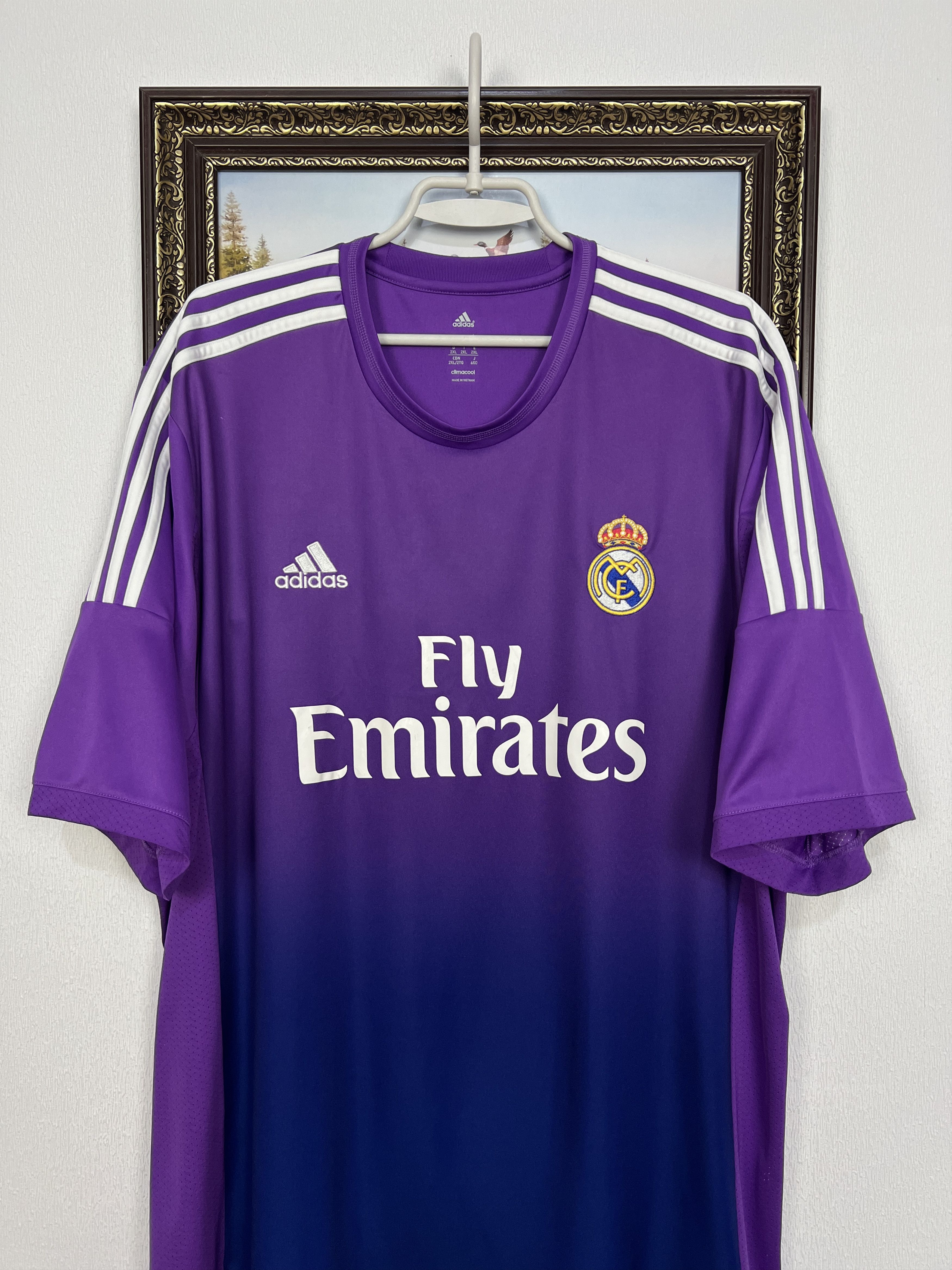 Adidas Real Madrid Goalkeeper football shirt 2013 Soccer Adidas Size US XXL / EU 58 / 5 - 2 Thumbnail