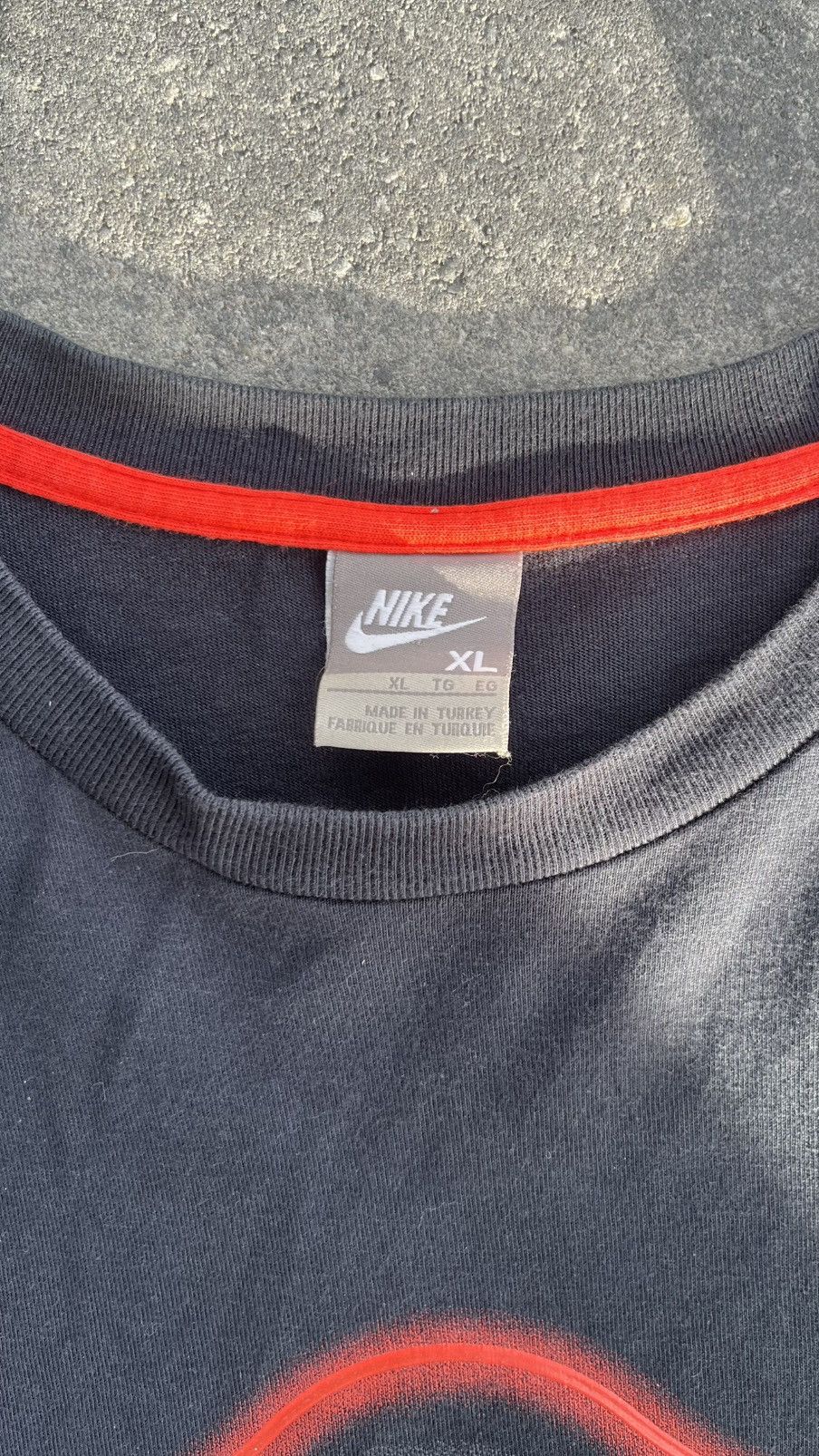 Vintage Black Nike man Utd tee Size US XL / EU 56 / 4 - 3 Thumbnail