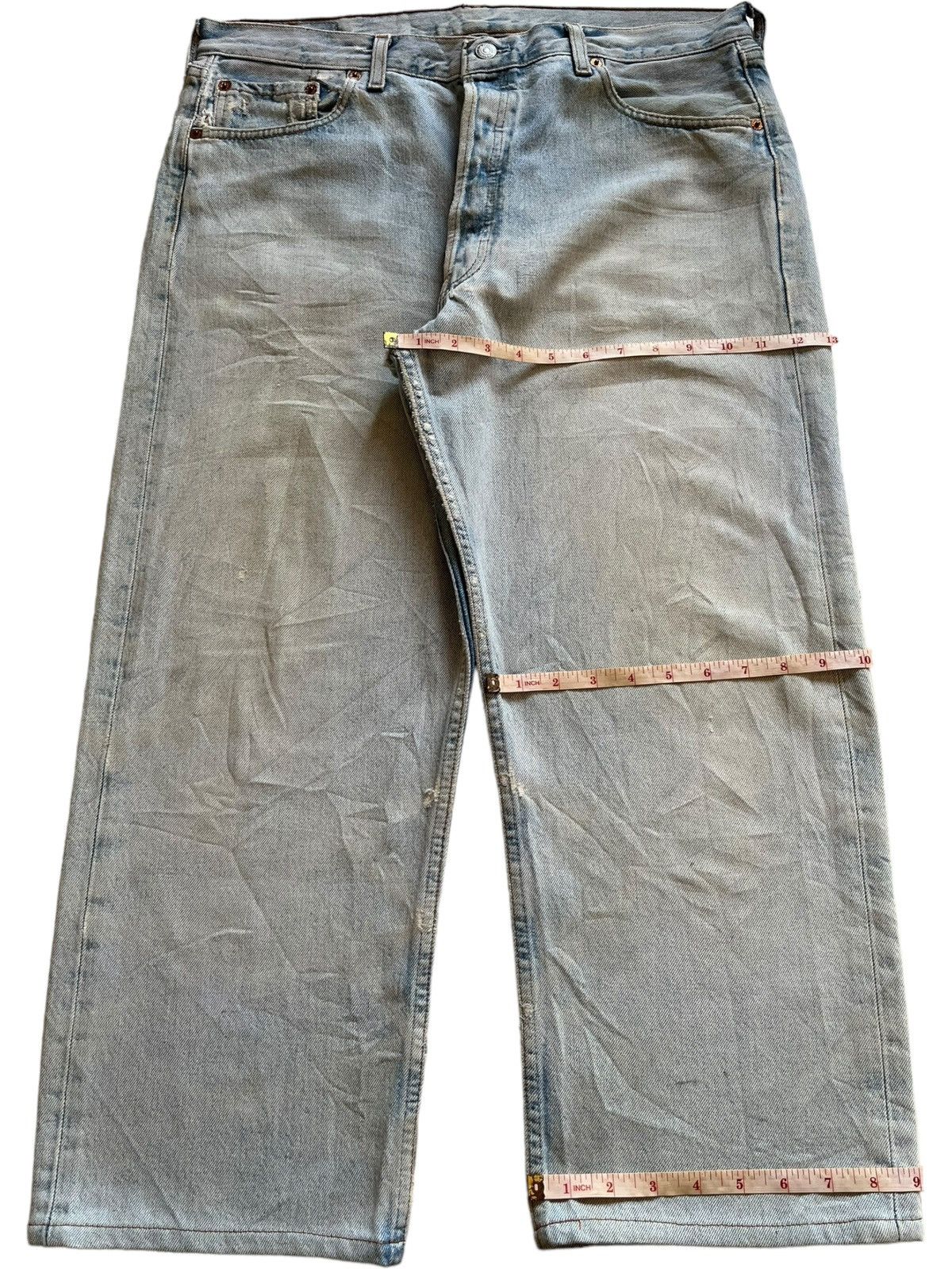 Levi's × Levi's Vintage Clothing SALES🔥Vintage 90s Levis 501 Light Wash Ripped Baggy Jeans Size US 35 - 14 Thumbnail
