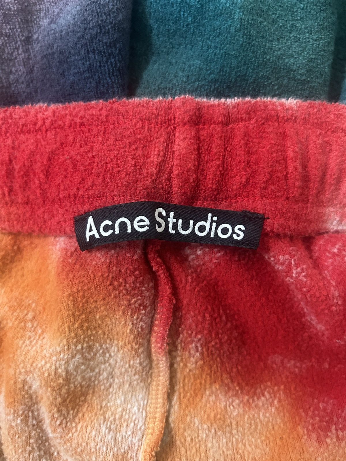 Acne Studios Rainbow Dyed Terry Cloth Shorts Size US 34 / EU 50 - 6 Thumbnail