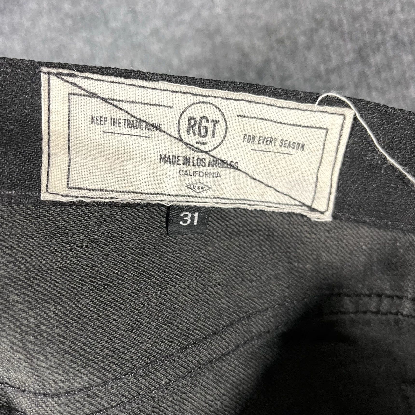 The Territory Ahead RGT Rogue Territory Jeans SK Slim Straight Japan Men 32x30 Black 31 Regular Color Black Mens 32 Inseam 30 Actual Size US 31 - 7 Thumbnail