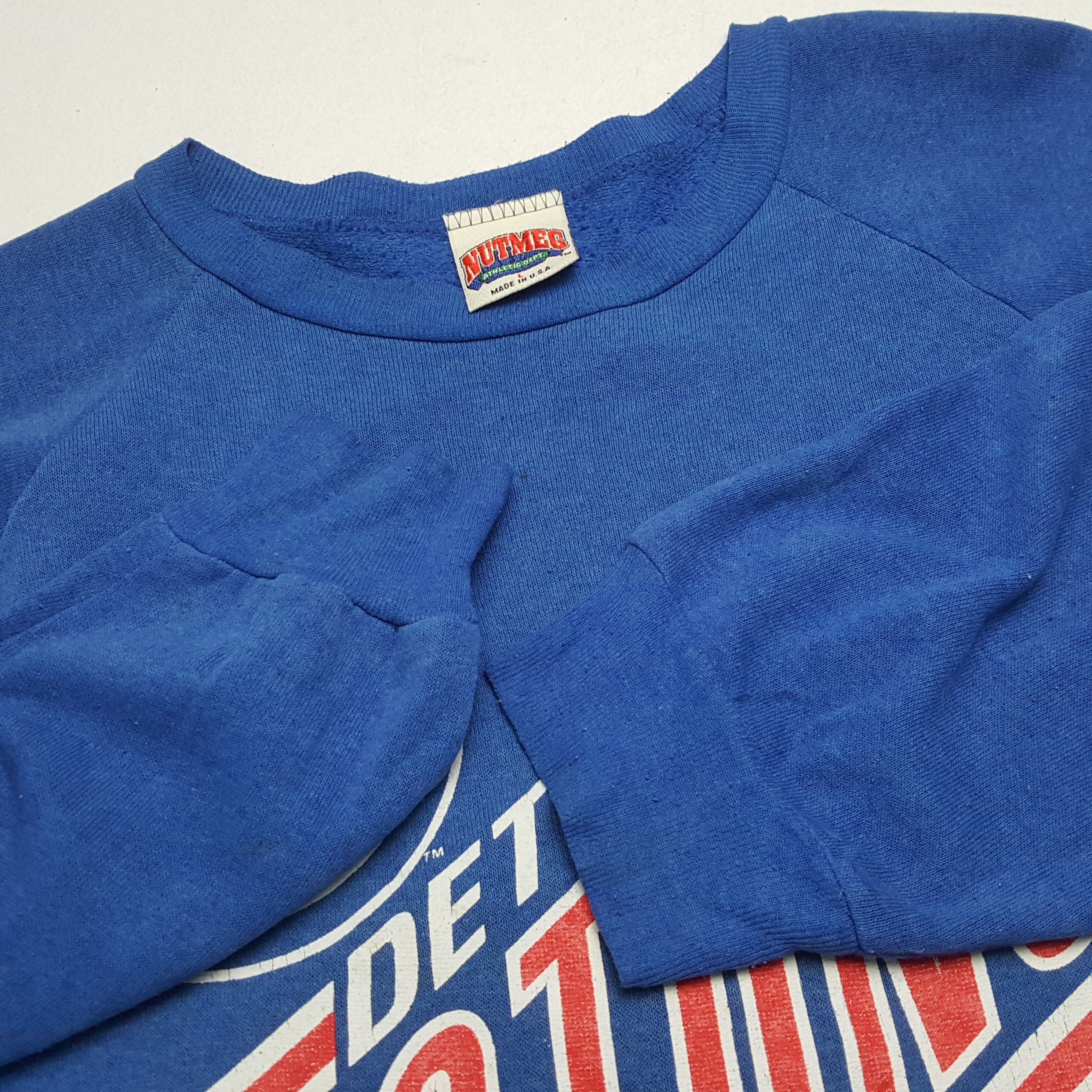 NBA × Nutmeg × Vintage DETROIT PISTONS Basketball Team Vintage Sweatshirt Size US L / EU 52-54 / 3 - 8 Thumbnail