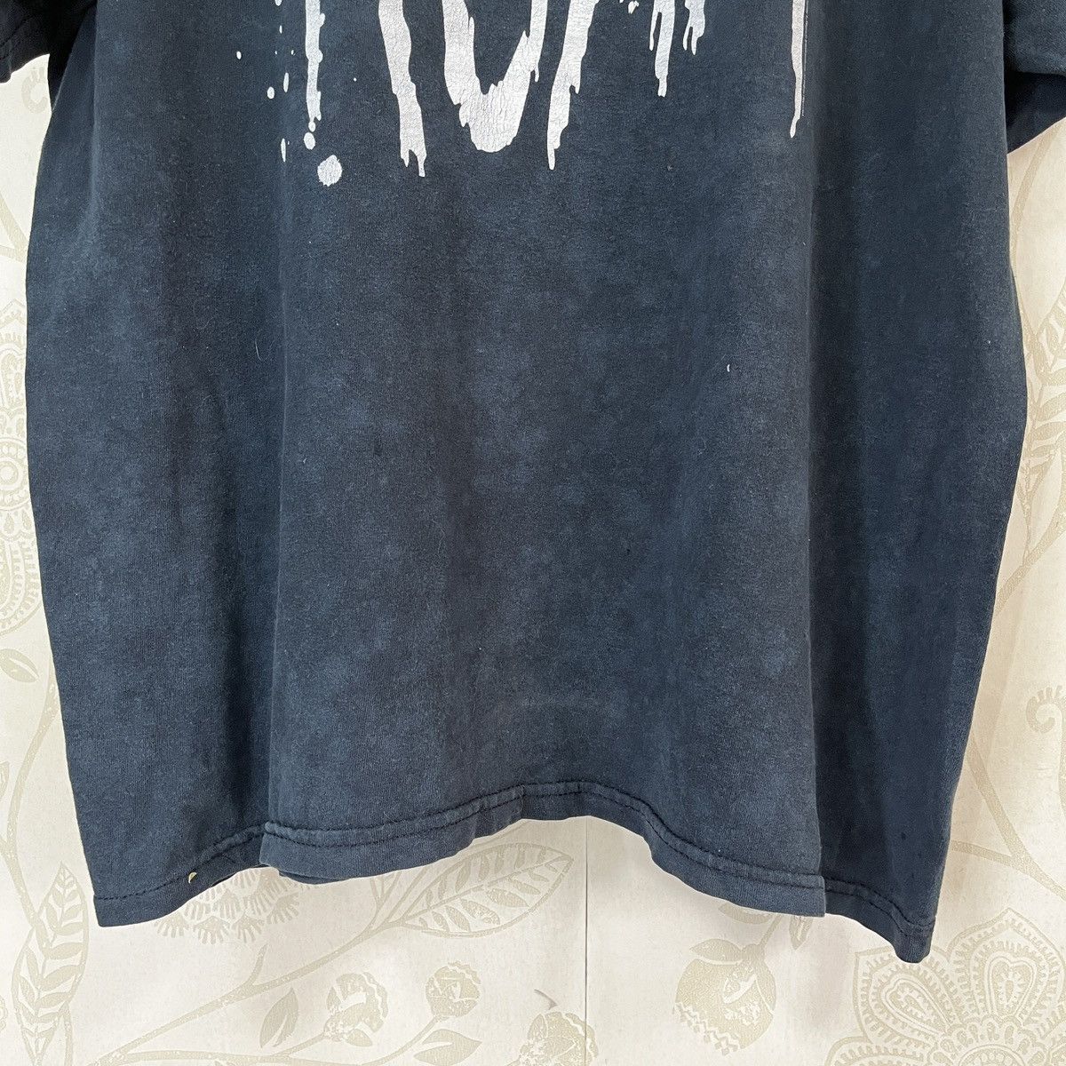 Band Tees × Vintage Vintage Y2K KORN Bitch We Got Problem TShirt Size US XL / EU 56 / 4 - 8 Thumbnail