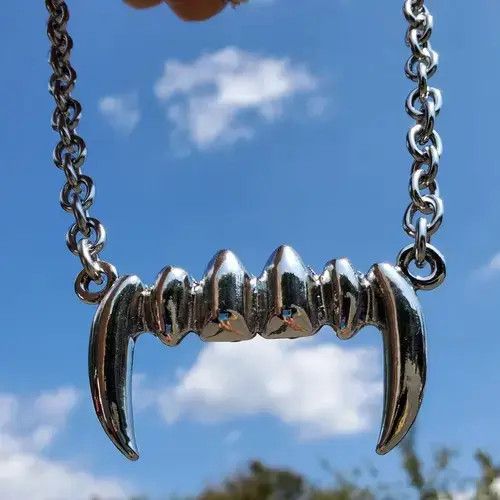 Handmade Vampire Tusk Fangs Teeth Stainless Steel Necklace choker Size ONE SIZE - 3 Thumbnail