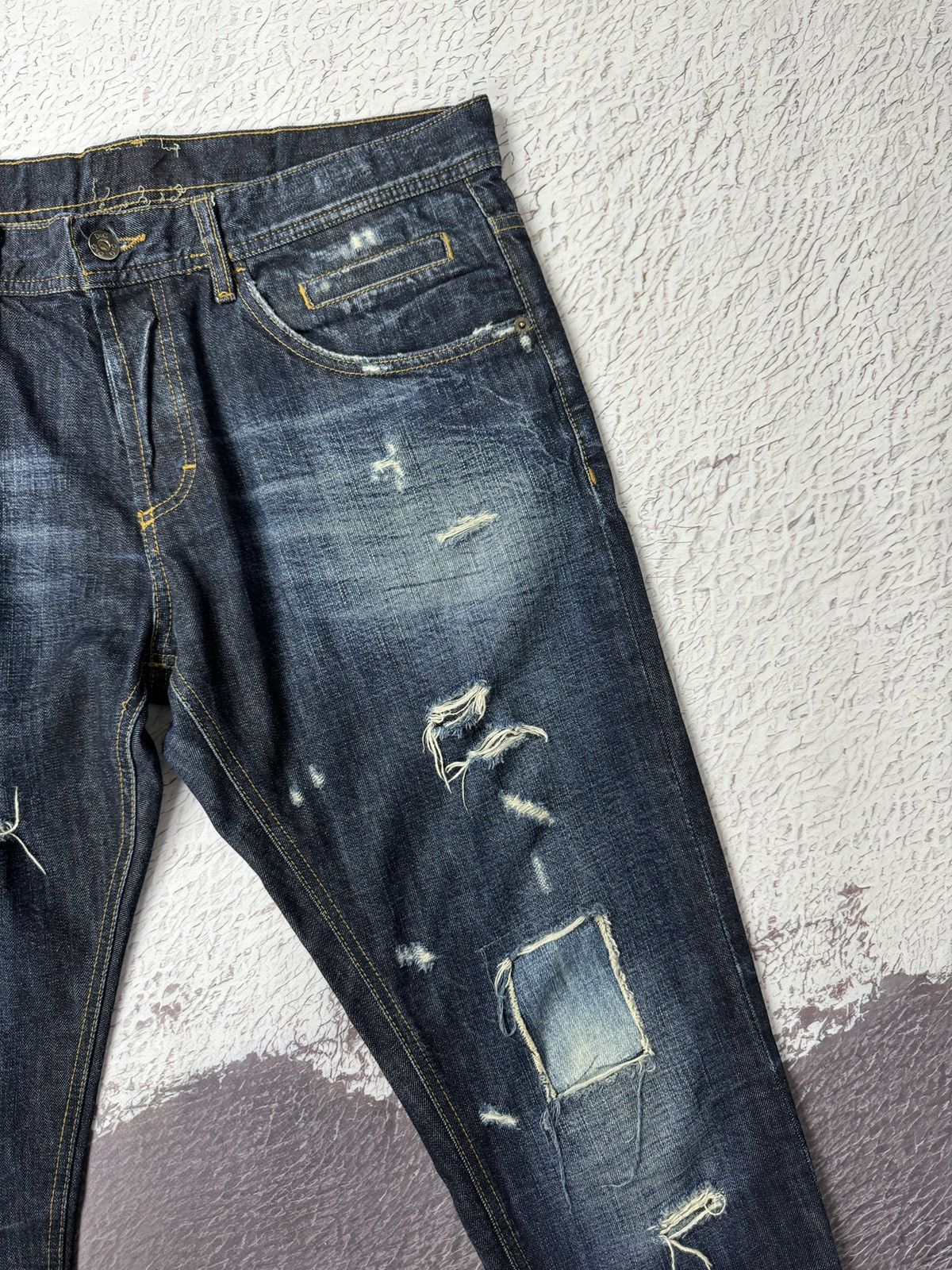 Dolce & Gabbana Dolce & Gabbana Distressed Indigo Denim Pants Jeans Size US 36 / EU 52 - 8 Thumbnail