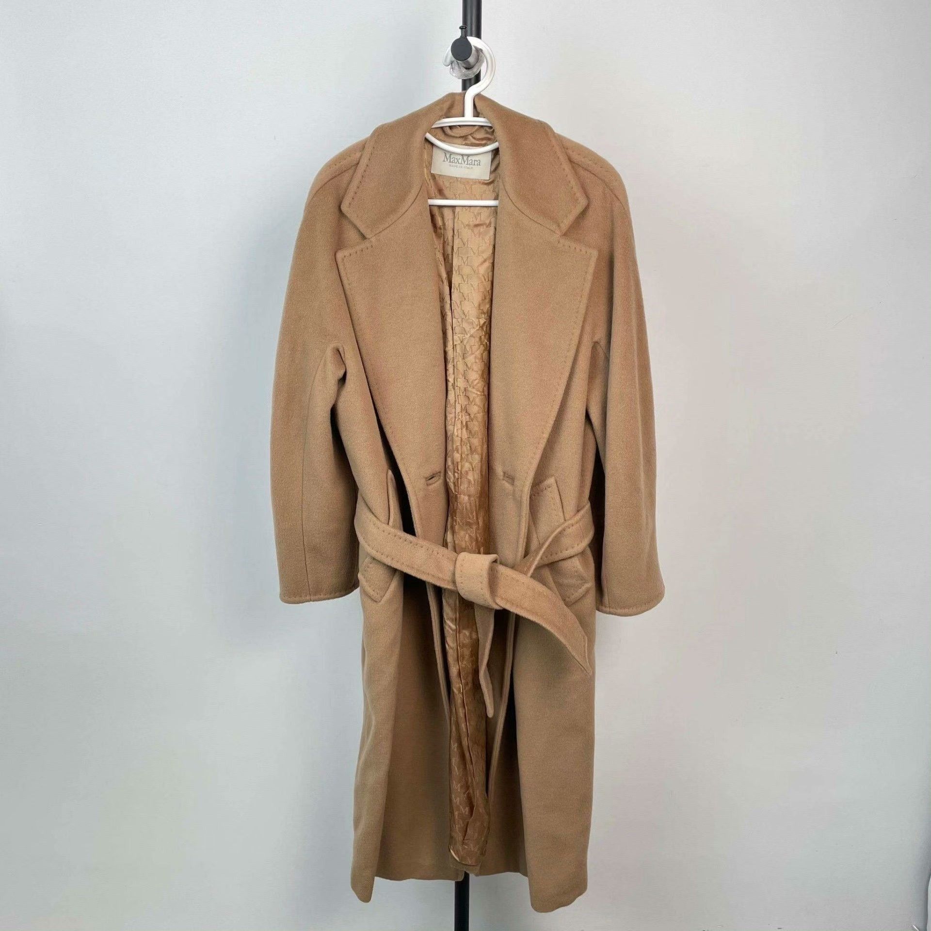 Max Mara Max Mara Brown Coat XS Women Size XS / US 0-2 / IT 36-38 - 1 Thumbnail