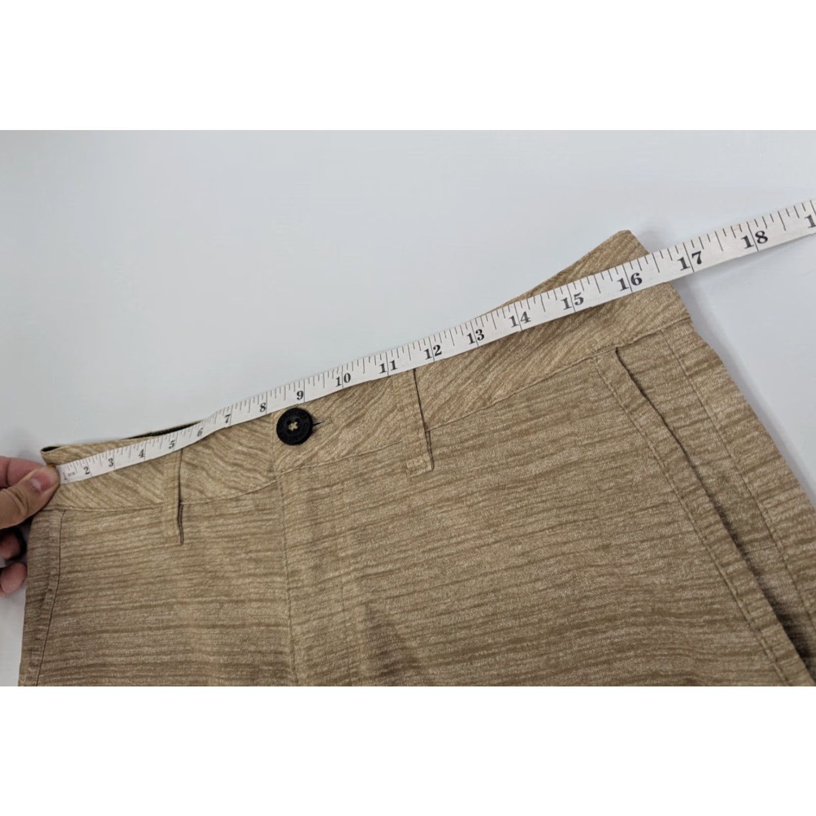 Quiksilver Quiksilver Shorts Men's 32 Khaki Yellow Amphibian Hybrid Beach Surf Board Size US 32 / EU 48 - 6 Thumbnail