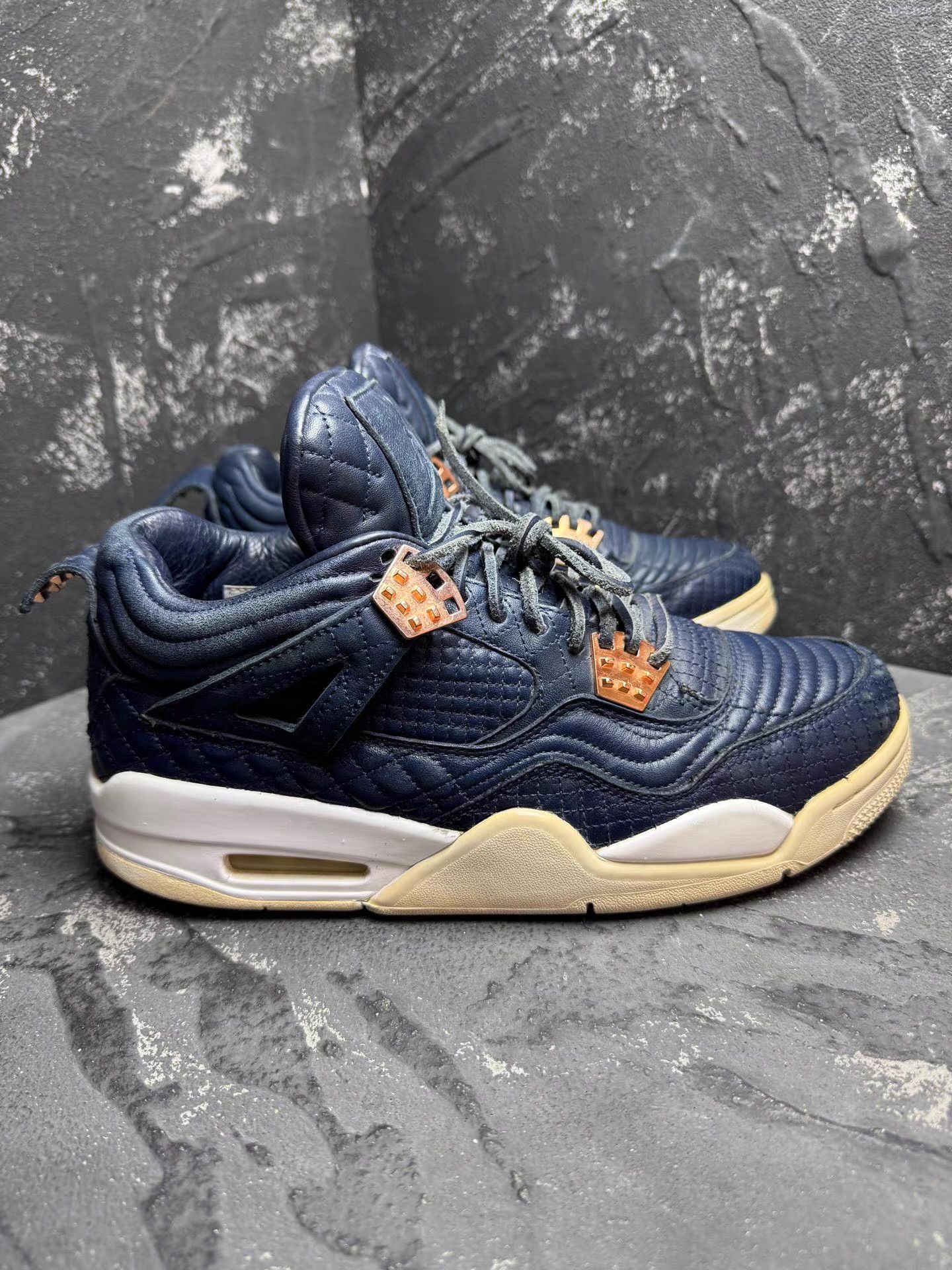 Nike Air Jordan 4 Retro Navy Retro Q10 Size US 9 / EU 42 - 4 Thumbnail