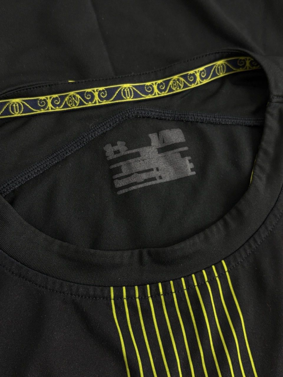 Under Armour Under Armour Tottenham Hotspur 2014/15 Away Soccer Jersey Size US XL / EU 56 / 4 - 17 Thumbnail
