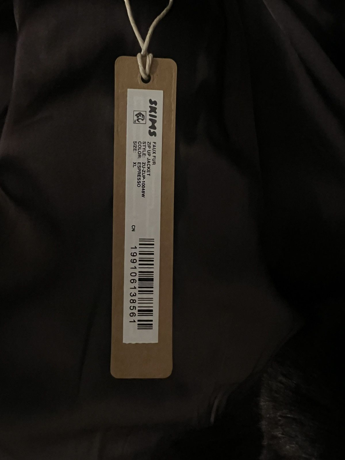 SKIMS BRAND MEW SKIMS FUX FUR ZIP UP JACKET SIZE XL Size XL / US 12-14 / IT 48-50 - 9 Thumbnail