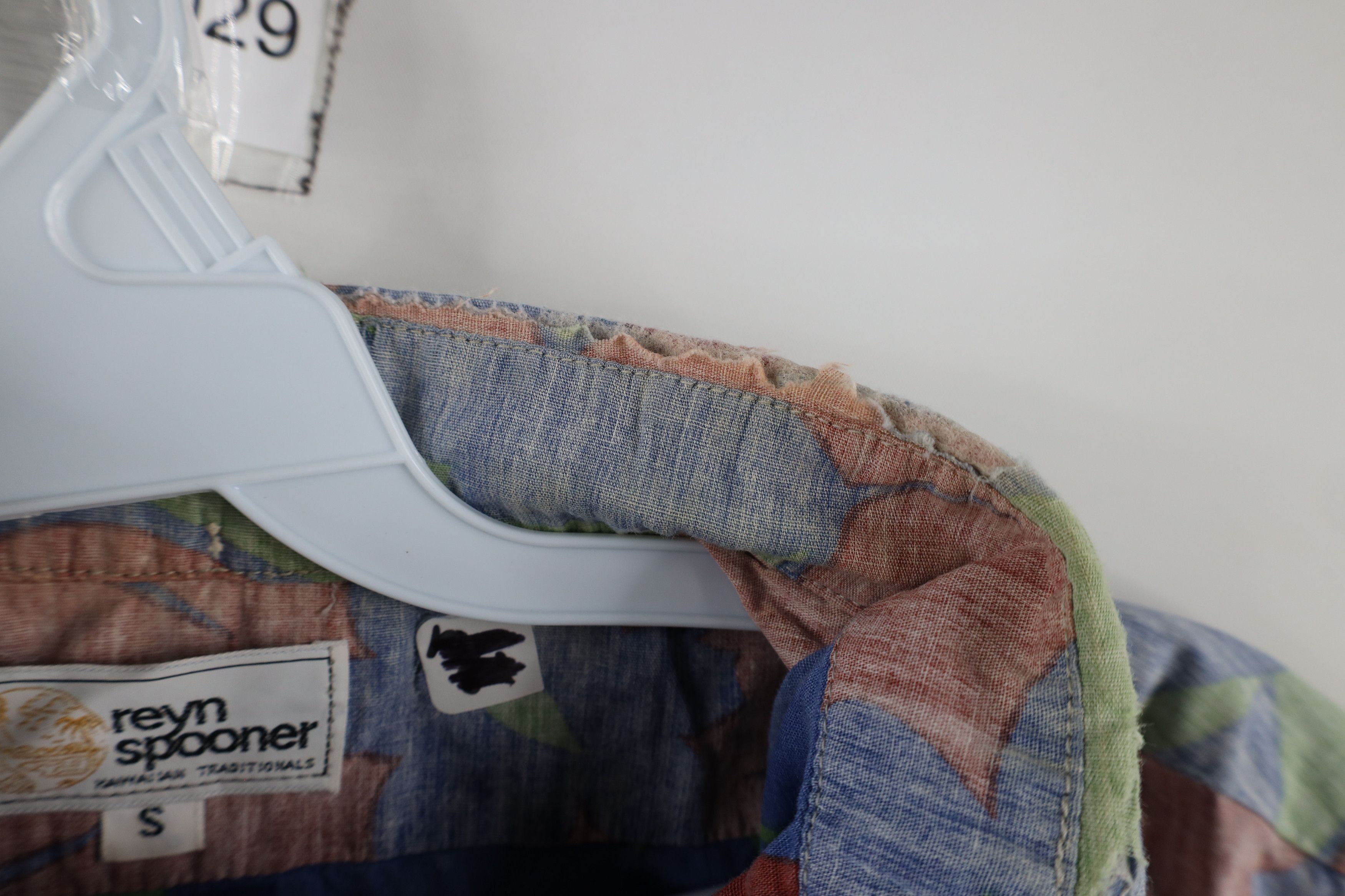 Reyn Spooner × Vintage Vintage 90s Reyn Spooner Print Flower Button Down Polo USA Size US S / EU 44-46 / 1 - 7 Thumbnail