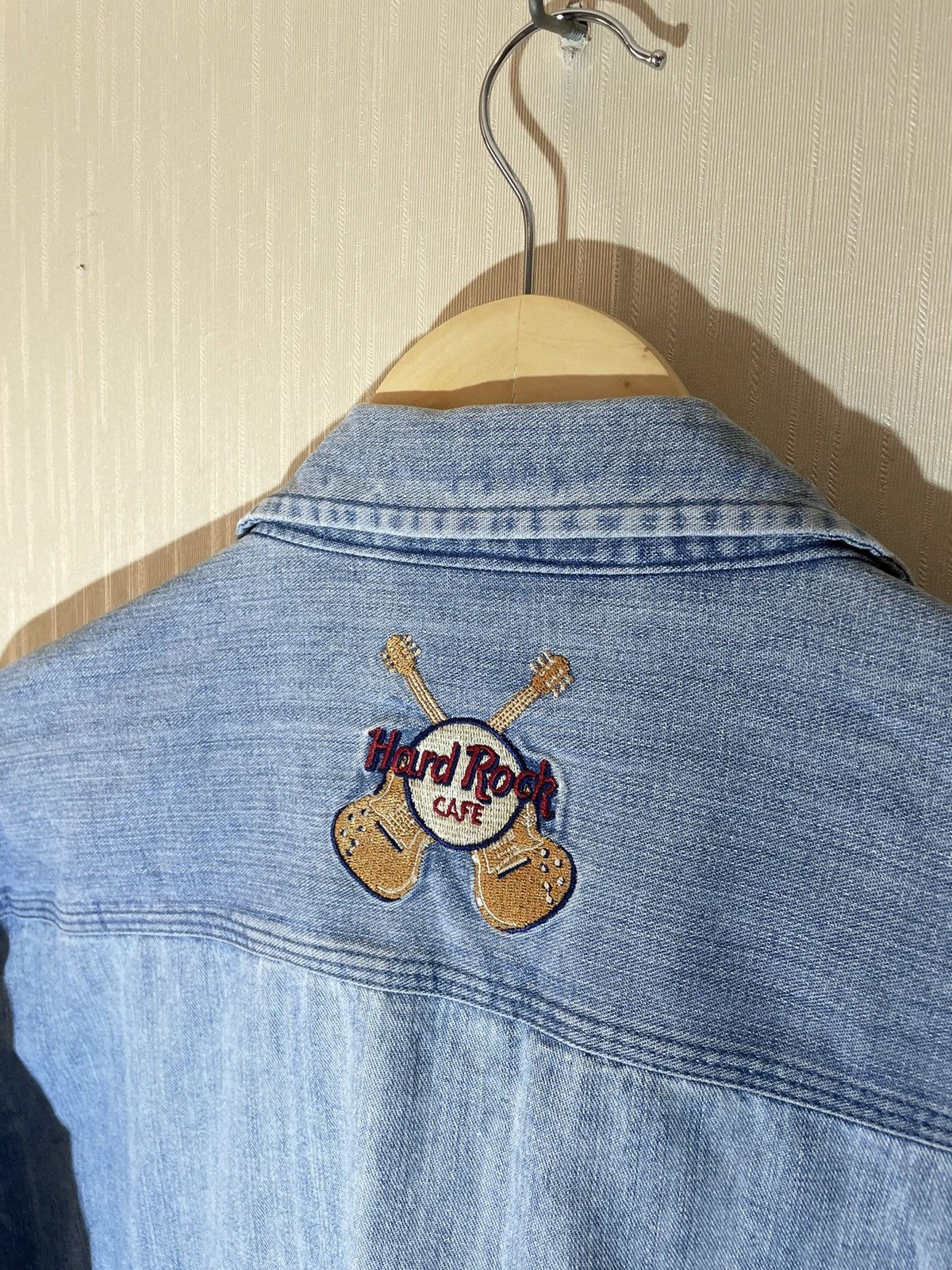 Hard Rock Cafe × Vintage Hard Rock Amsterdam vintage denim overshirt 90s Size US L / EU 52-54 / 3 - 10 Thumbnail