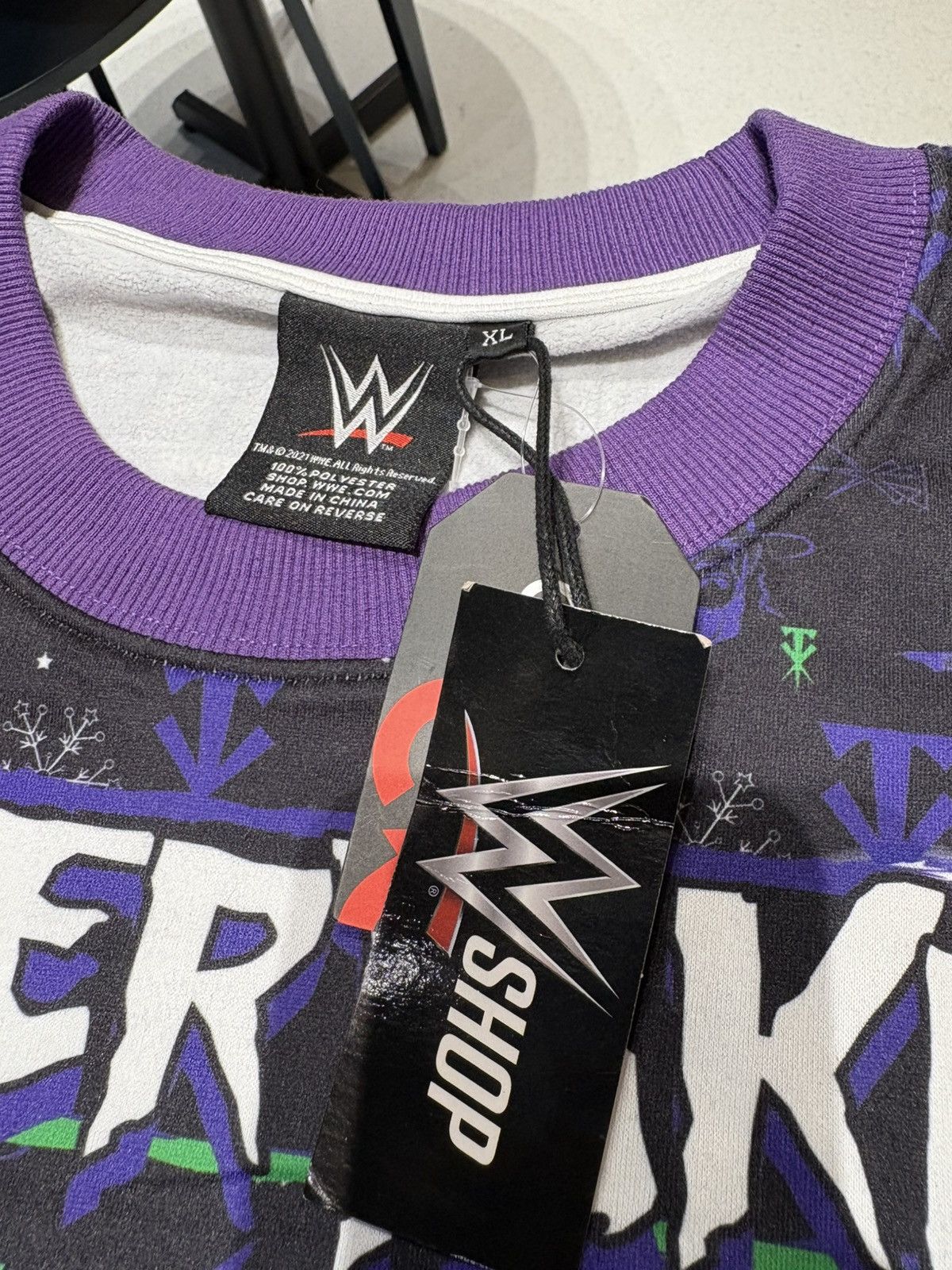 Other WWE Undertaker 2021 Light-Up Holiday Sweater Size US XL / EU 56 / 4 - 4 Thumbnail