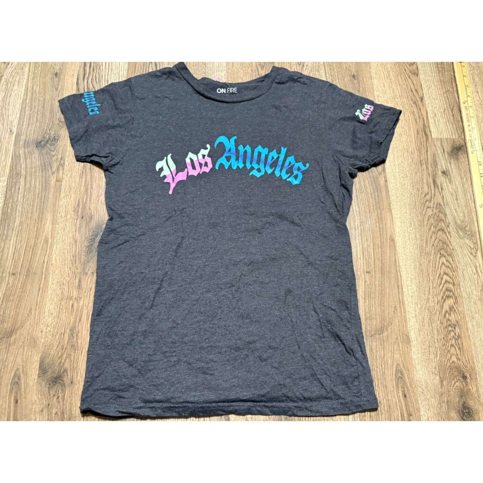 Vintage On Fire Shirt Women's Large Gray Los Angeles Graphic Print T-Shirt Size L / US 10 / IT 46 - 2 Thumbnail