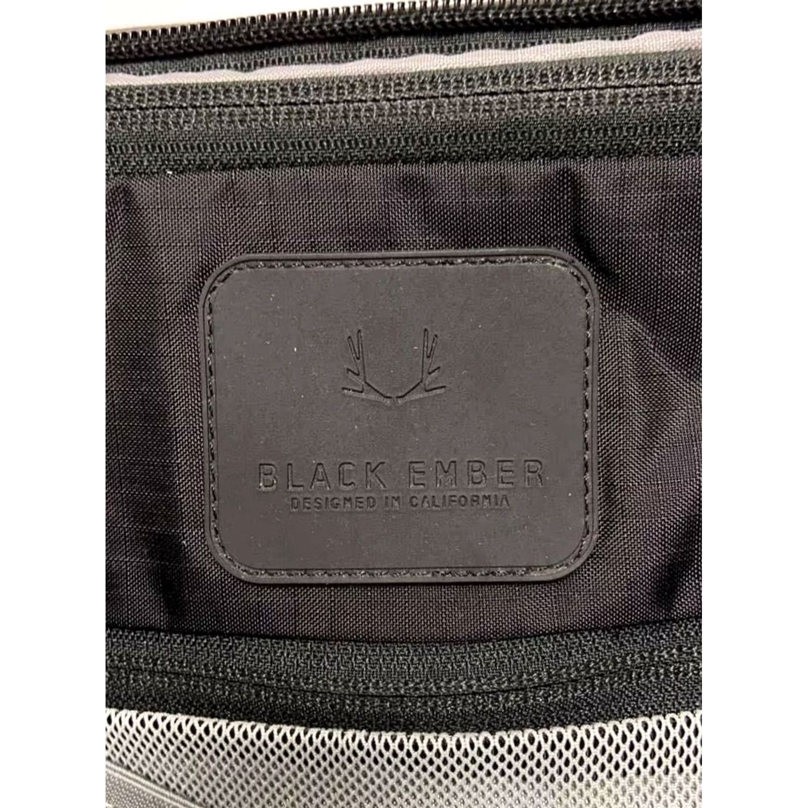 Vintage BLACK EMBER Backpack Black Bag Plain Black Size ONE SIZE - 5 Thumbnail