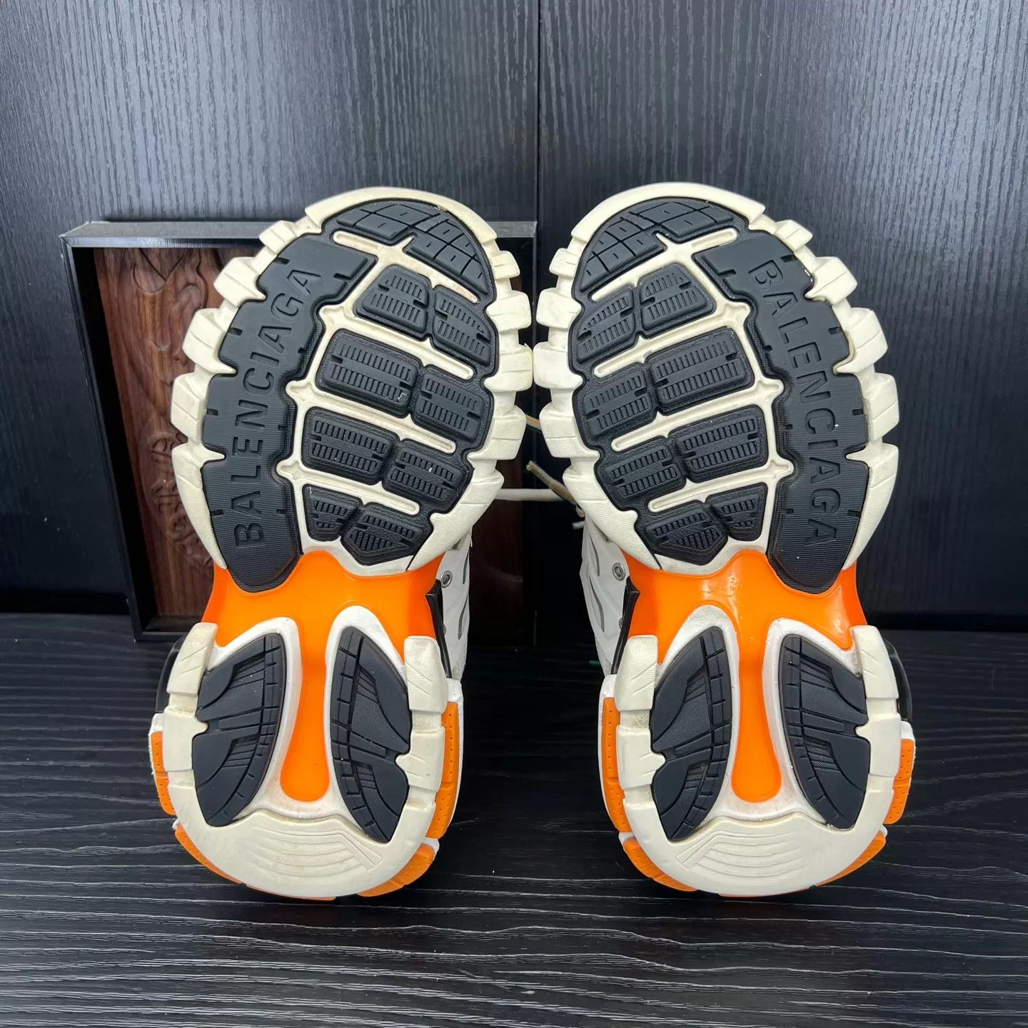 Balenciaga Balenciaga Track White Orange 35 Size US 4.5 / IT 34.5 - 8 Thumbnail