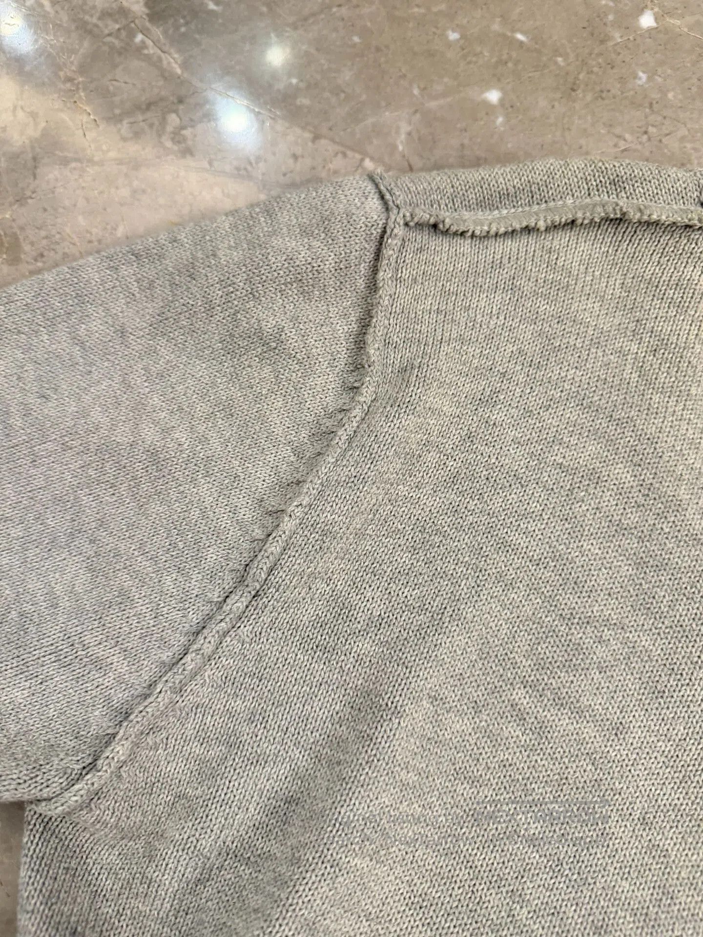 Hedi Slimane Dior Homme 04SS Hedi Slimane V-neck Knit. Size US S / EU 44-46 / 1 - 7 Thumbnail