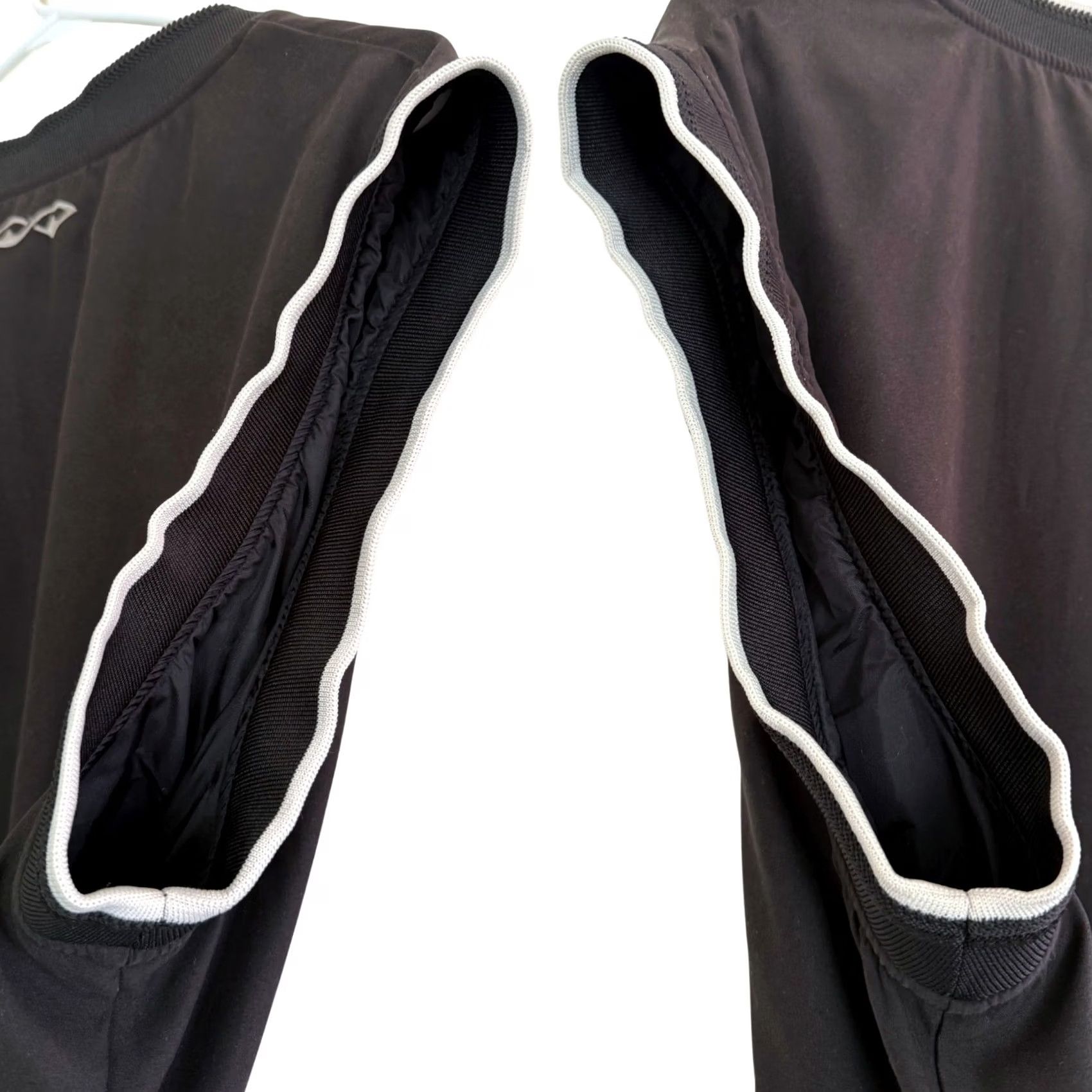 X-LARGE Snake Eyes Windwear Vest Windbreaker - Men Large Black - Zip Pockets - Polyester - 24 Chest - 28 Length Size US L / EU 52-54 / 3 - 5 Thumbnail