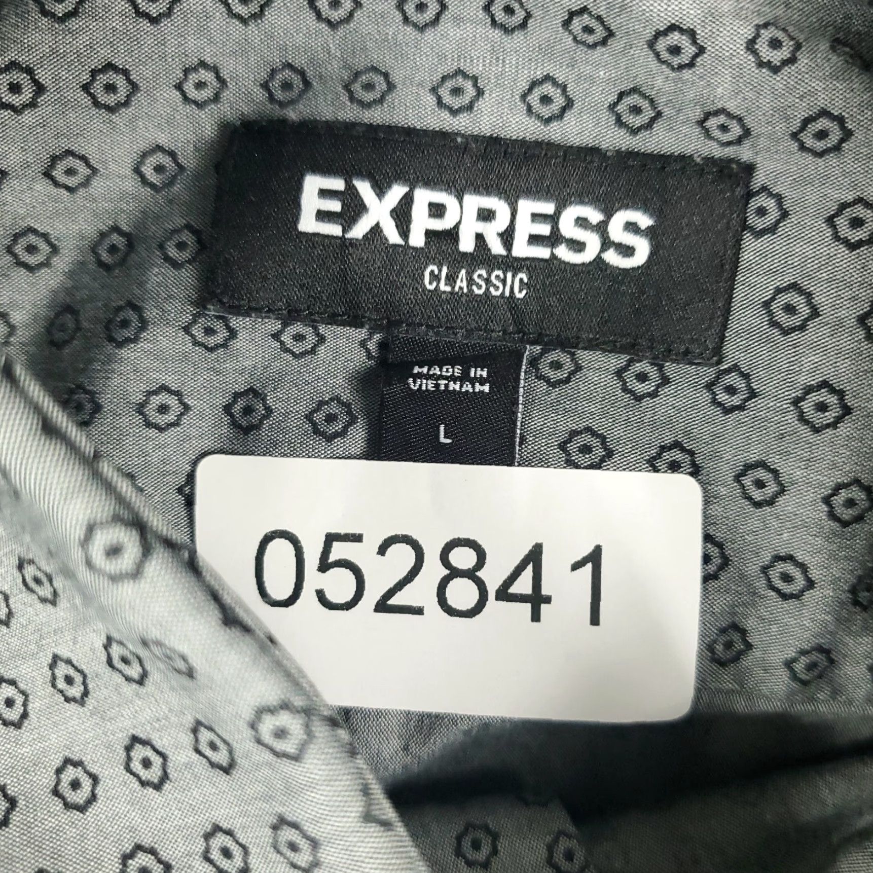 Express Express Gray Geometric Button-Up Shirt Mens Large Long Sleeve Classic Fit Size US L / EU 52-54 / 3 - 6 Thumbnail
