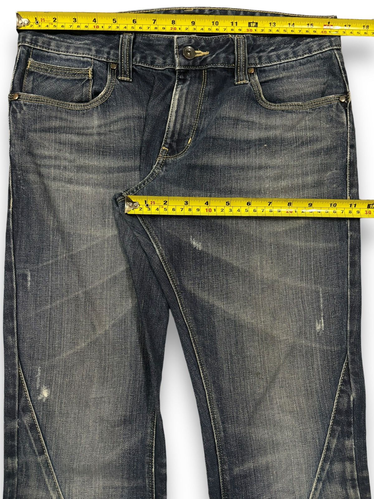 Number (N)ine Japanese Brand Whiskers Distressed Jeans Number (N)ine Style Size US 32 / EU 48 - 15 Thumbnail