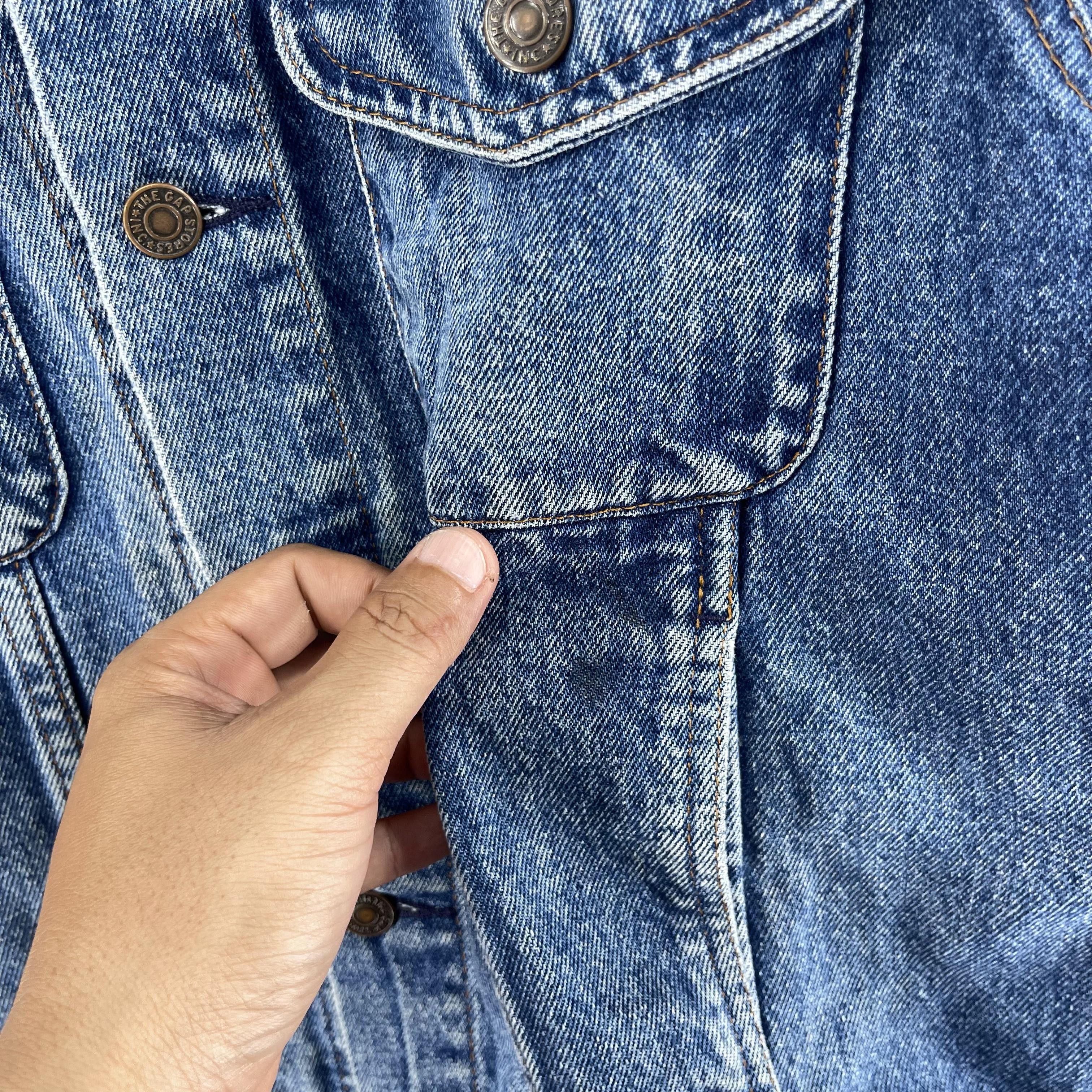 Japanese Brand × Vintage Vintage GAP Medium Wash Denim Trucker Jacket Button Up Size US M / EU 48-50 / 2 - 6 Thumbnail