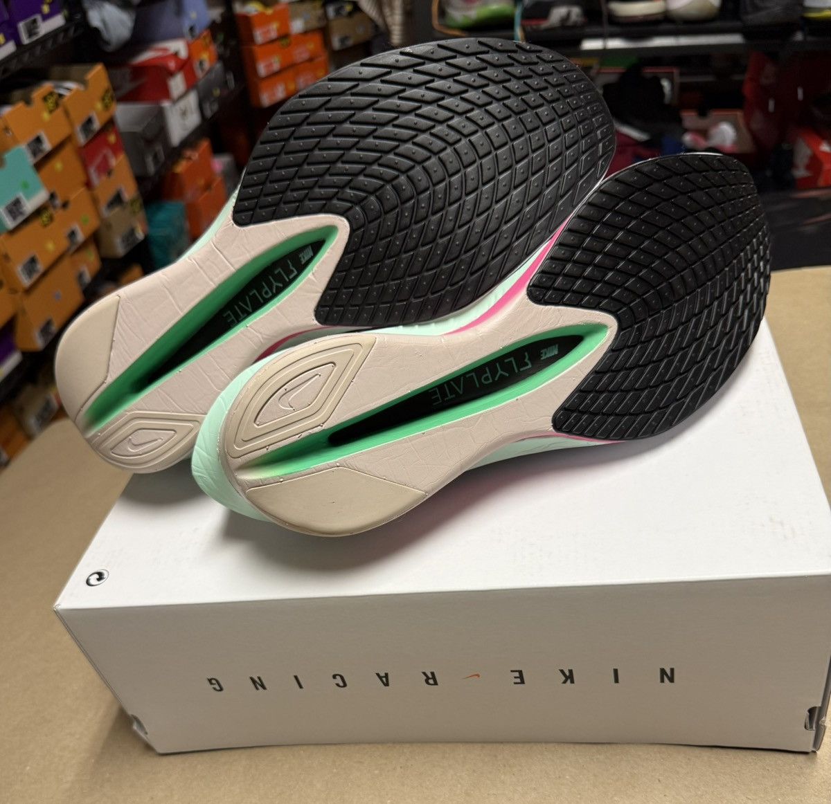 Nike Nike Zoom X Vaporfly Next 4% Men’s 15 running shoes NEW! Size US 15 / EU 48 - 5 Thumbnail