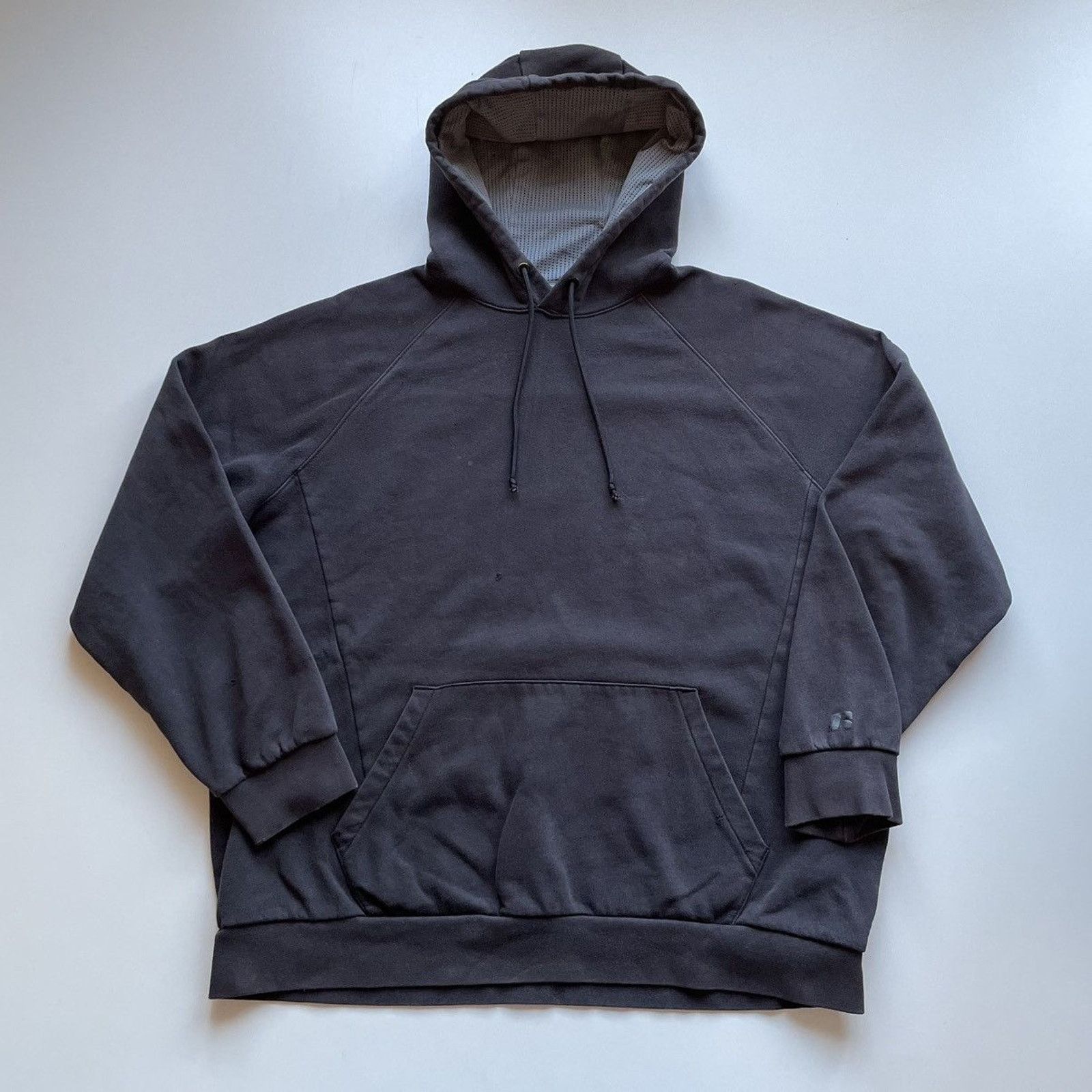 Russell Athletic Vintage Y2K Russell Athletic Hoodie XL Sun Faded Black Basic Size US XL / EU 56 / 4 - 2 Thumbnail