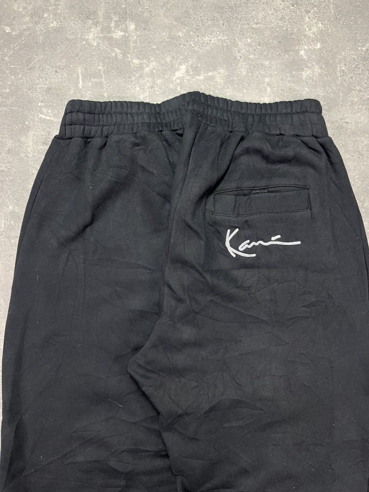 Karl Kani Karl Kani Vintage Embroidered Printed Baggy Sweatpants L Size US 34 / EU 50 - 13 Thumbnail
