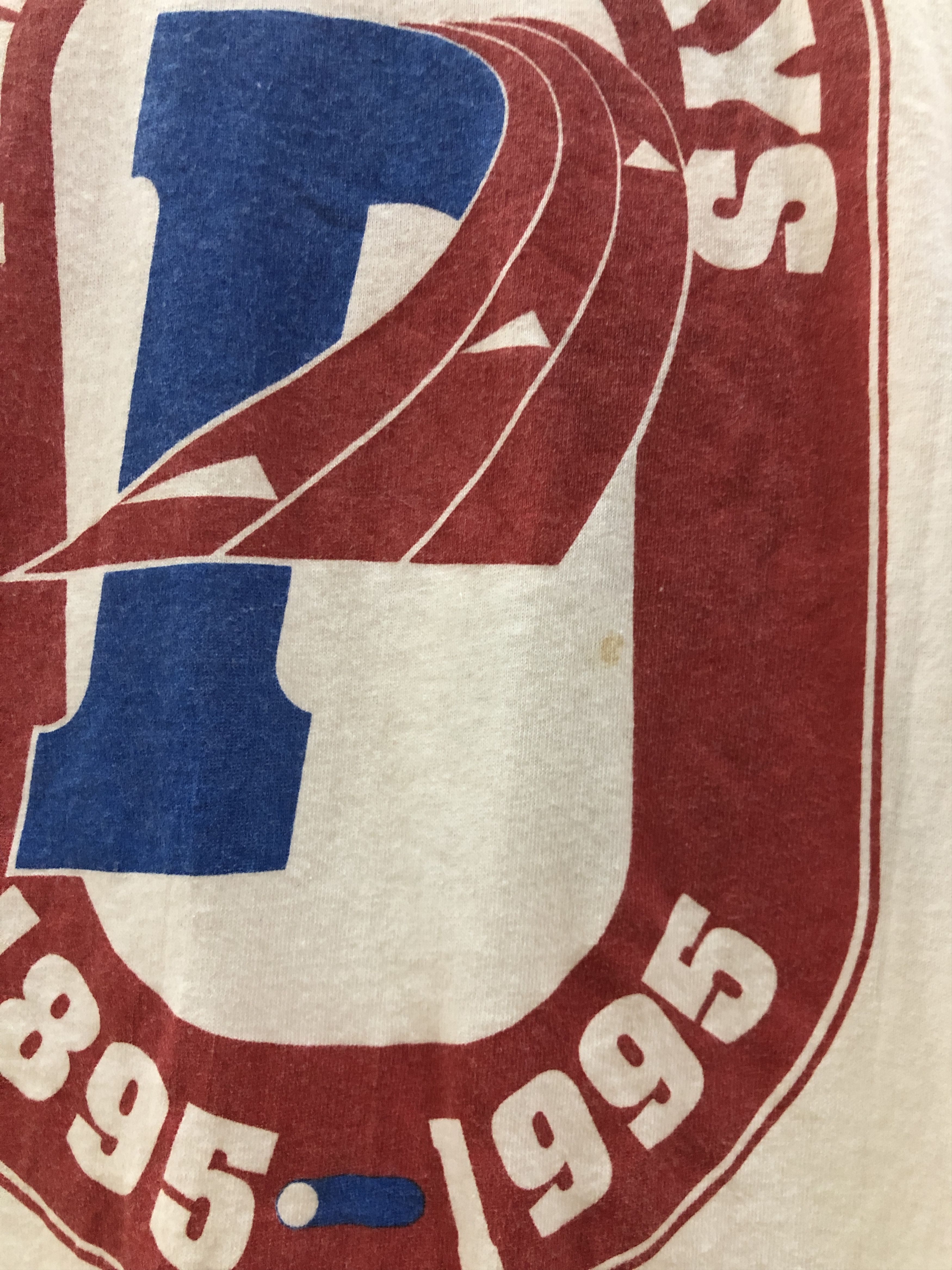 Nike RARE 1995 Penn Relays Nike Vintage Tshirts Size US XL / EU 56 / 4 - 4 Thumbnail