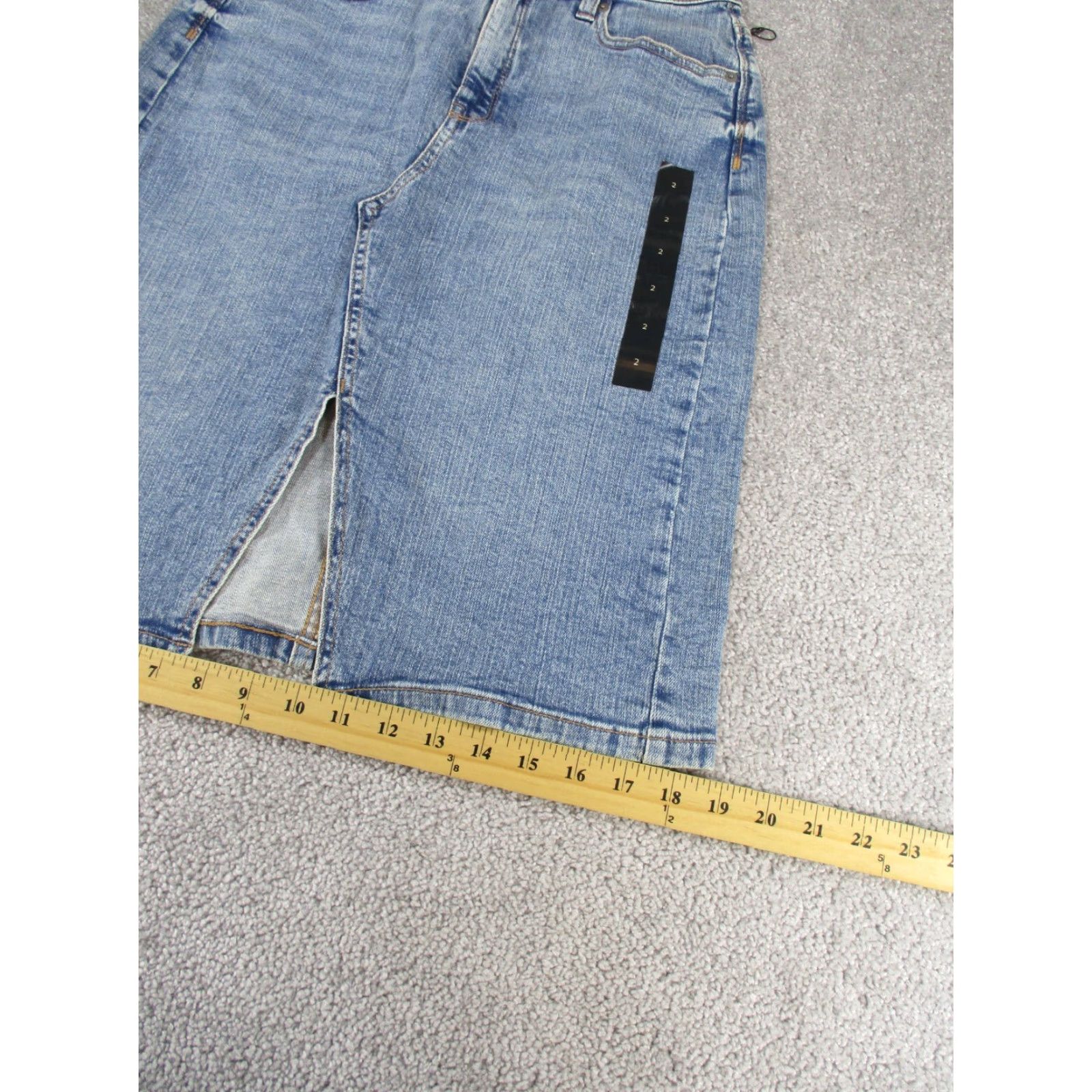Banana Republic Banana Republic Skirt Womens 2 Light Wash Denim Pencil NEW Size 26" / US 2 / IT 38 - 4 Thumbnail