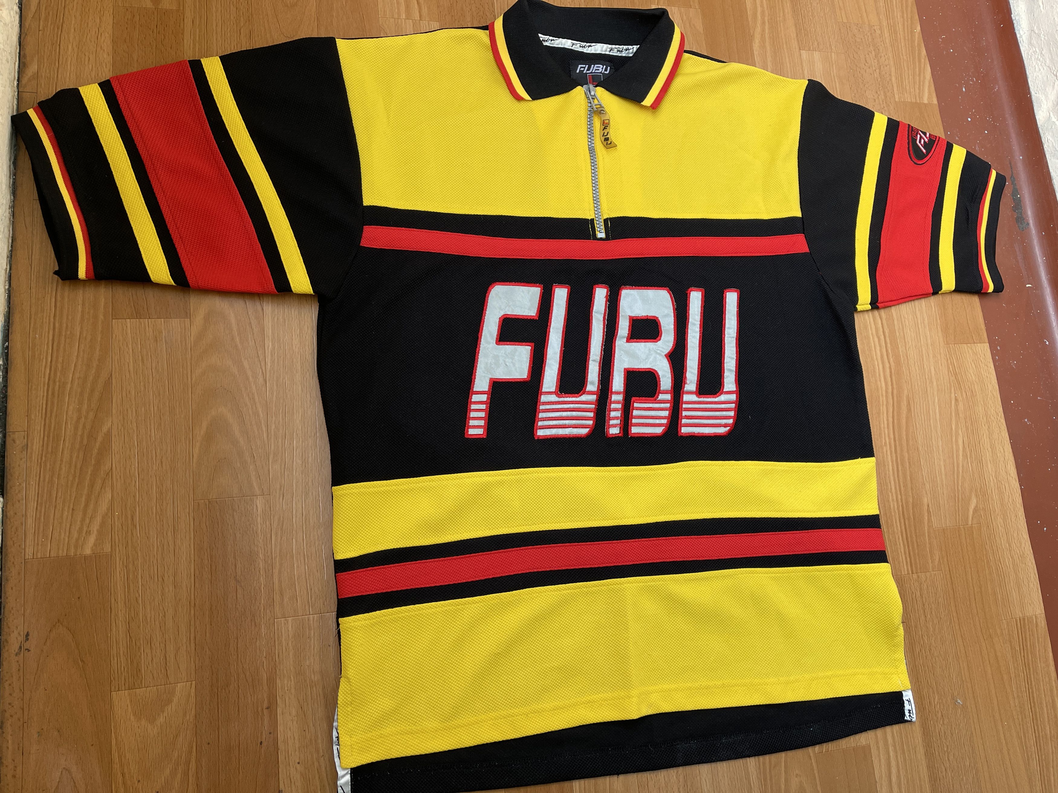 Fubu FUBU jersey, vintage hip hop t-shirt, 90s hip hop skater L Size US L / EU 52-54 / 3 - 3 Thumbnail
