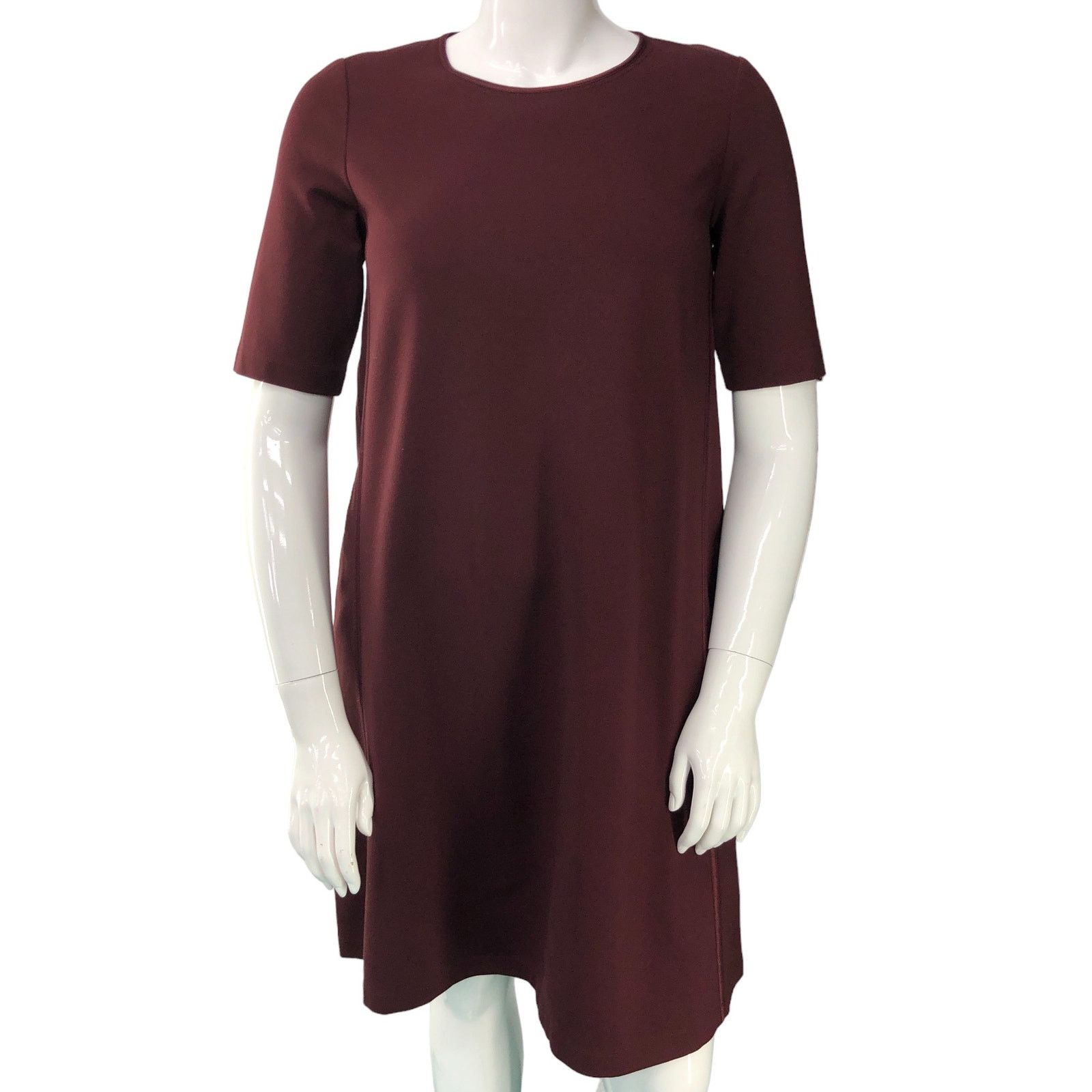 Lafayette 148 Lafayette 148 Size M Dress Shift Burgundy Back Zip Ponte Size M / US 6-8 / IT 42-44 - 1 Thumbnail