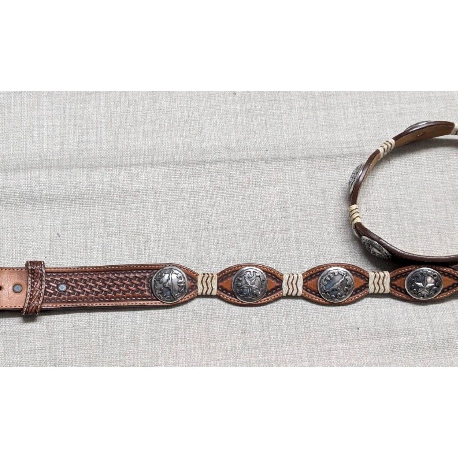 Vintage VINTAGE Justin Western Belt Mens 38 Brown Leather Concho Buckle Texas Lonestar Scalloped Pattern Cowboy Belt Size 38 - 7 Thumbnail