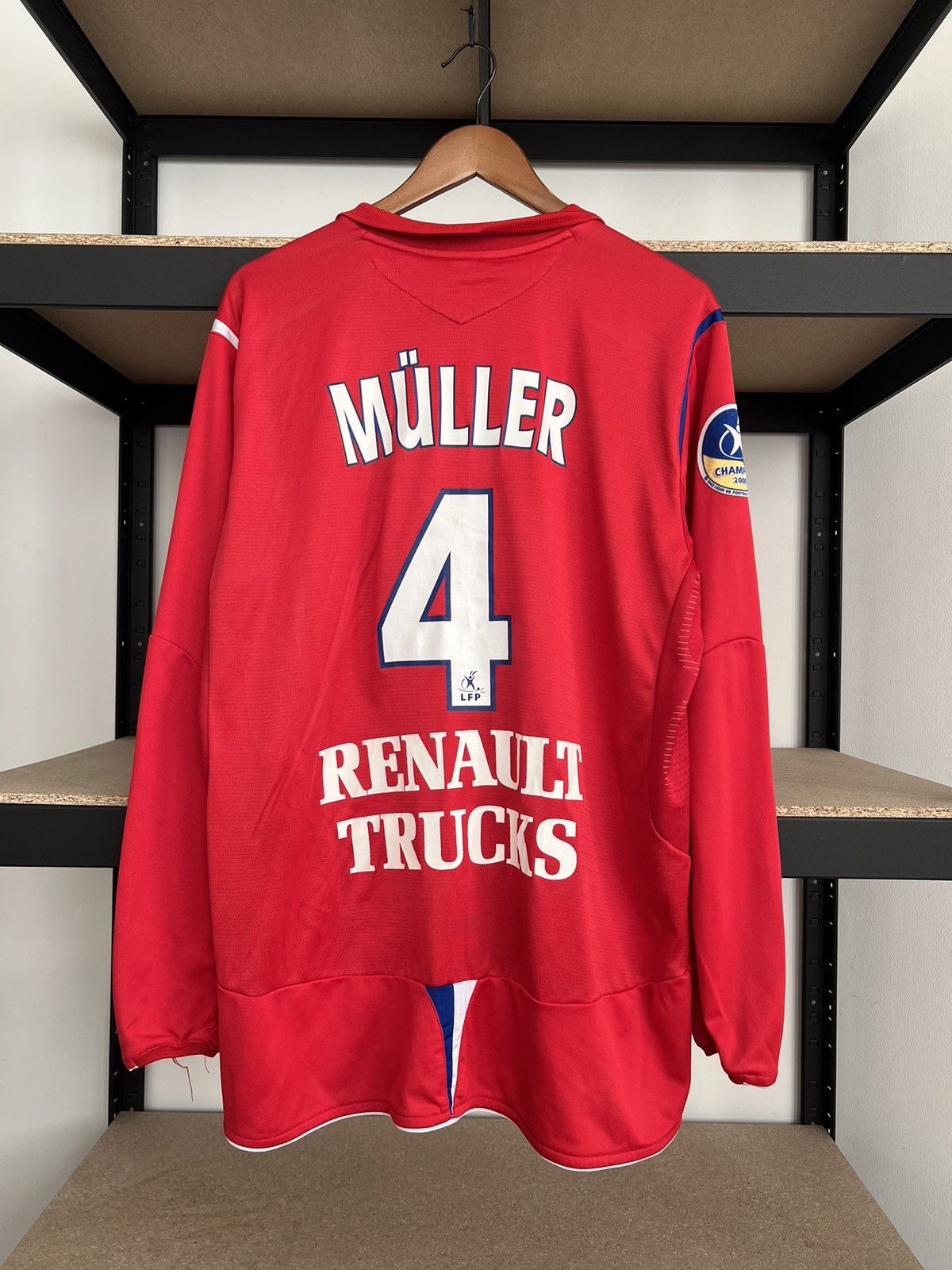 Umbro Olympique Lyonnais #4 Patrick Muller Umbro 2005 2006 Jersey Size US XL / EU 56 / 4 - 2 Thumbnail