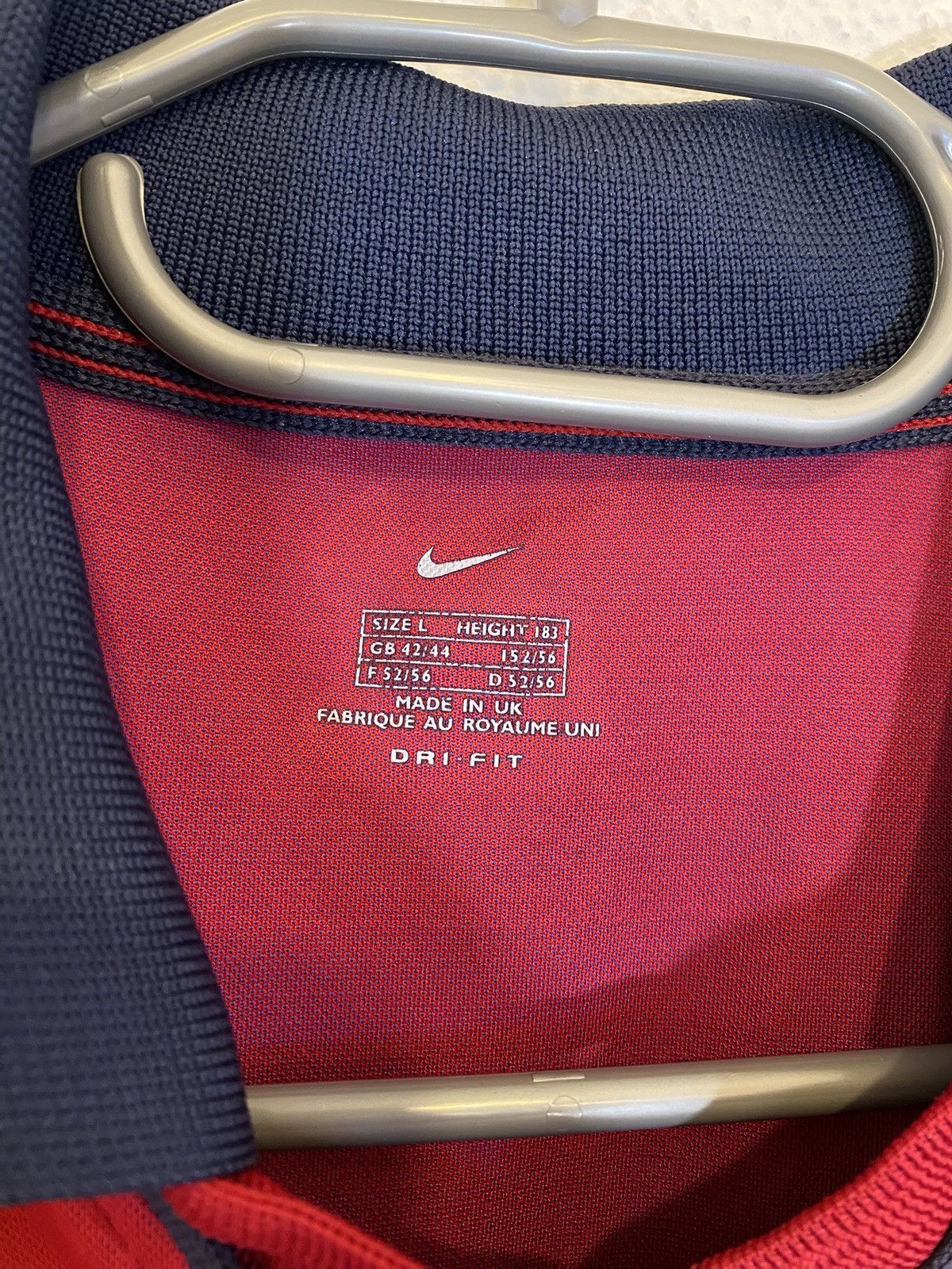 Other Barcelona 2000 2001 Home Football Shirt Nike Jersey Size L Size US L / EU 52-54 / 3 - 3 Thumbnail