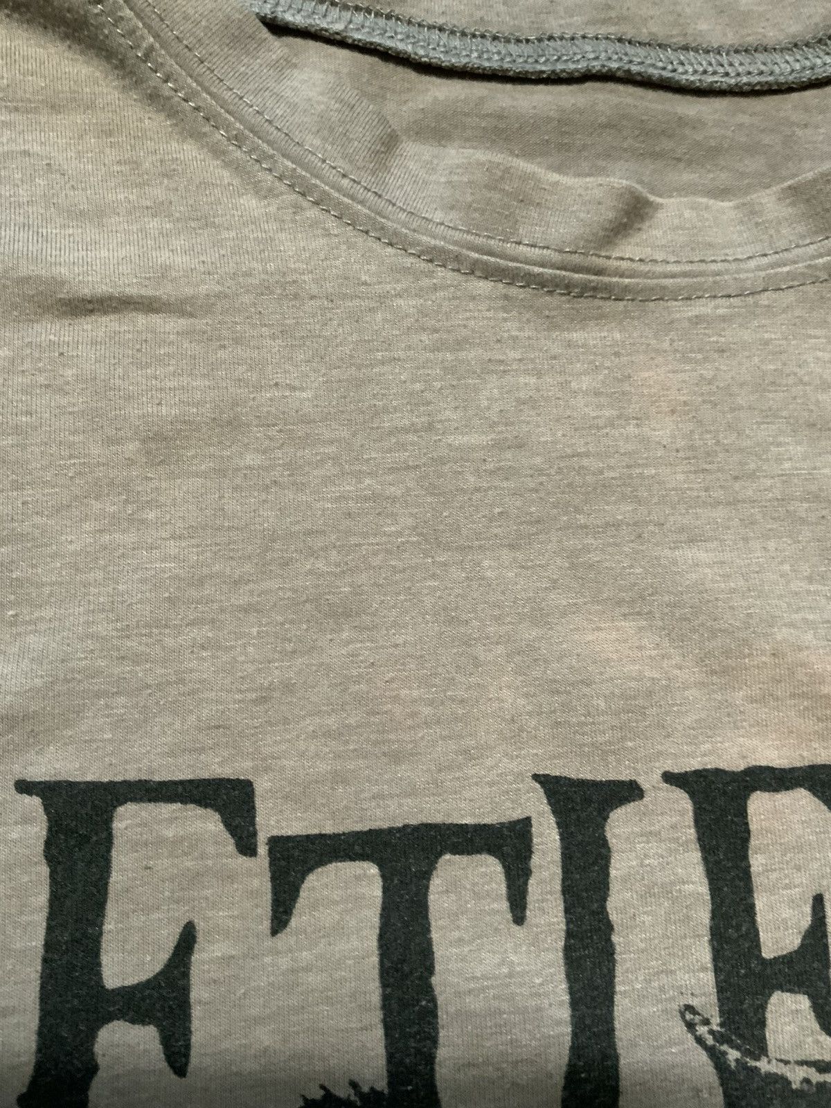 Other Beetlejuice Here Lies BeetleGeist Skulls Skeleton T-Shirt Size US L / EU 52-54 / 3 - 5 Thumbnail