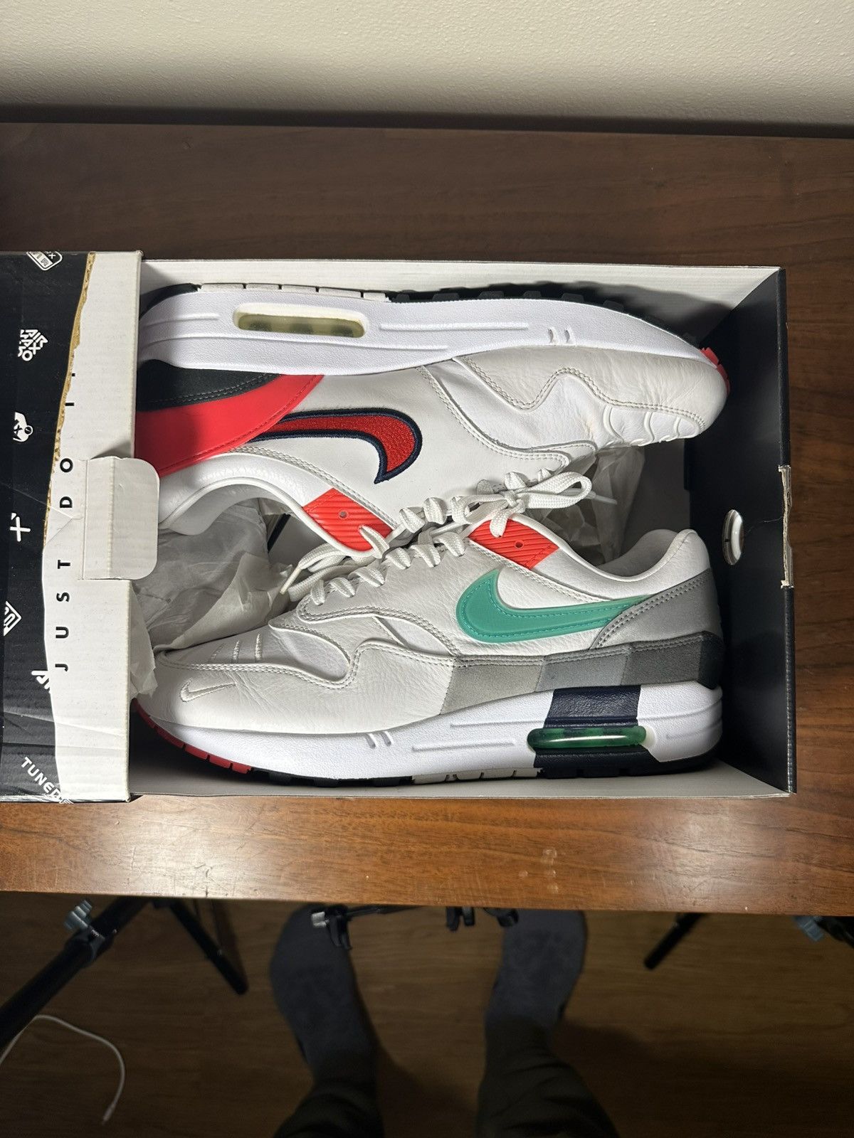 Nike Air Max 1 Size US 9.5 / EU 42-43 - 1 Thumbnail