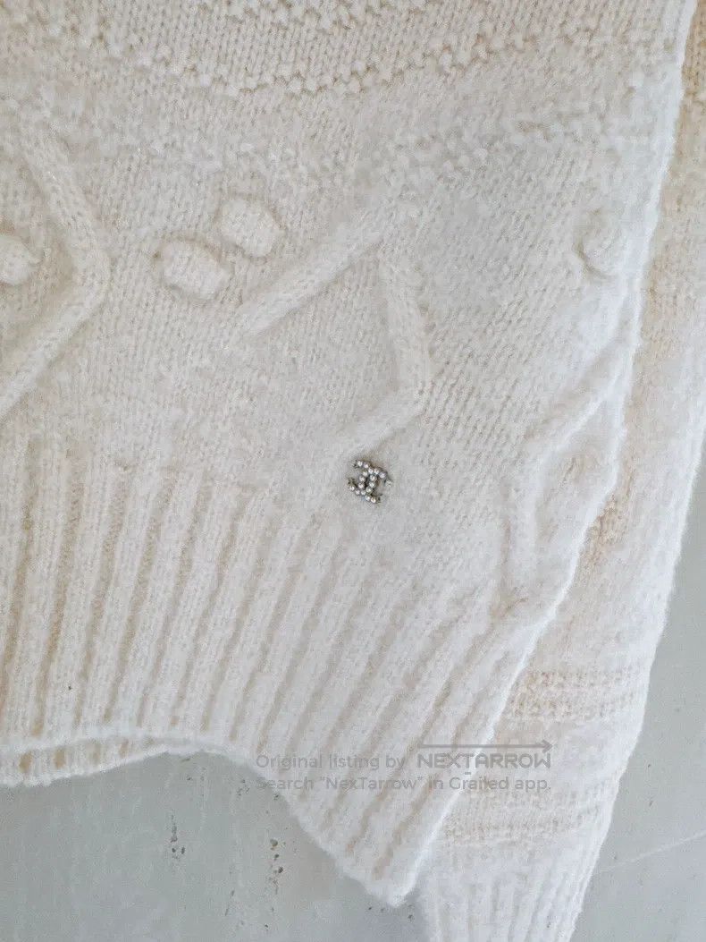 Chanel Chanel 23N Ski Series Beige Cashmere Sweater Size XXS / US 00 / IT 34 - 4 Thumbnail
