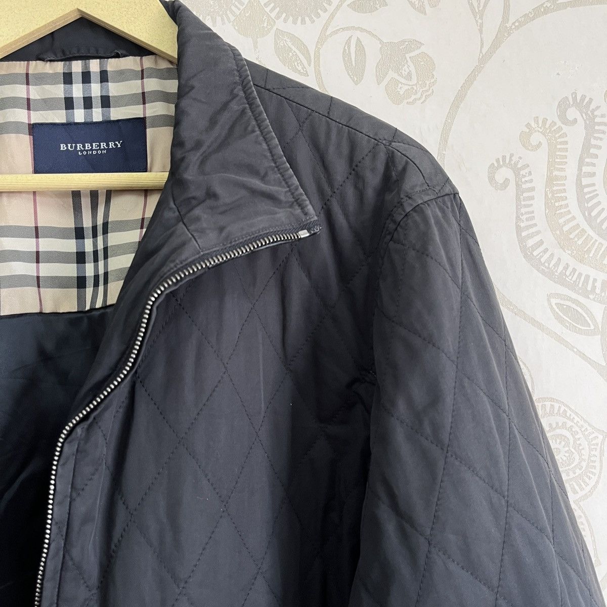 Burberry × Vintage Vintage Burberry London Quilt Jacket Size US M / EU 48-50 / 2 - 6 Thumbnail