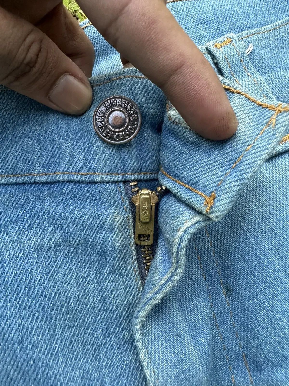 80’s VINTAGE LEVI’S JEANS WIDE LEGS ORANGE TAB DENIM TALON42