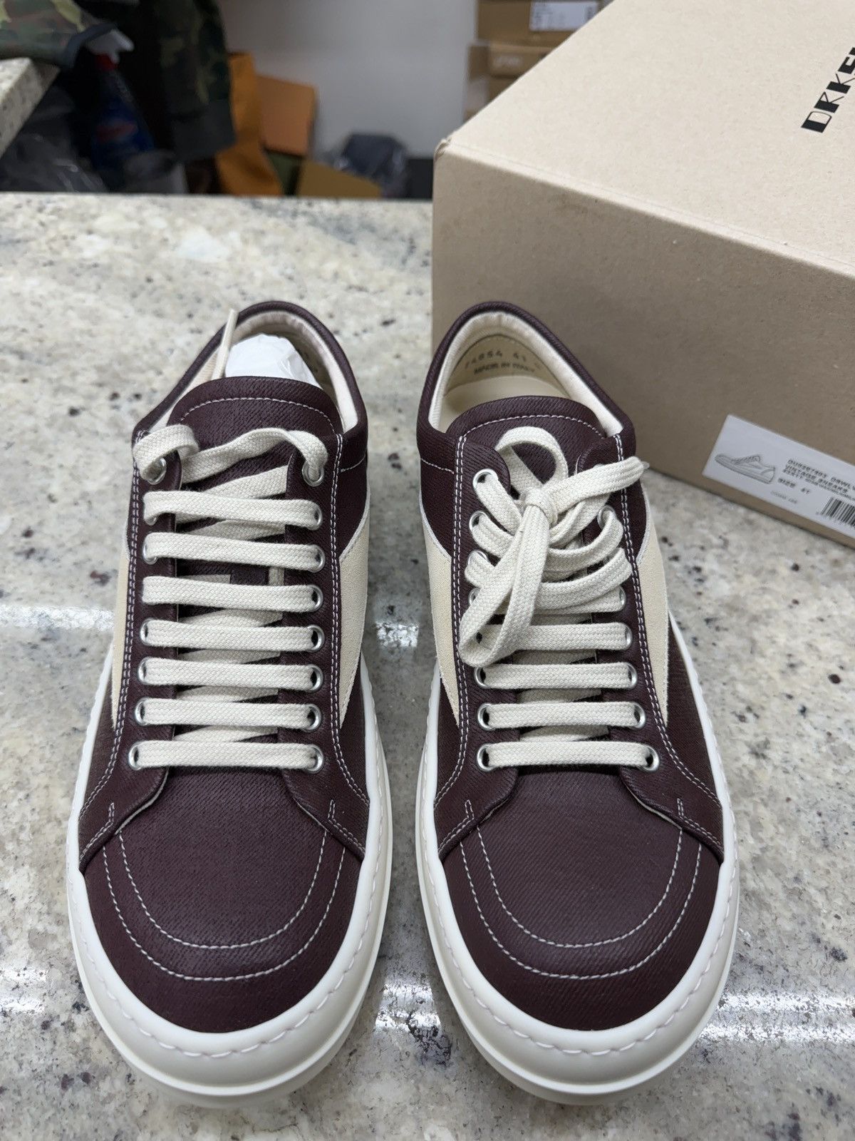 Rick Owens Rick Owen Burgandy Low Too Sneakers Size US 9 / EU 42 - 3 Thumbnail