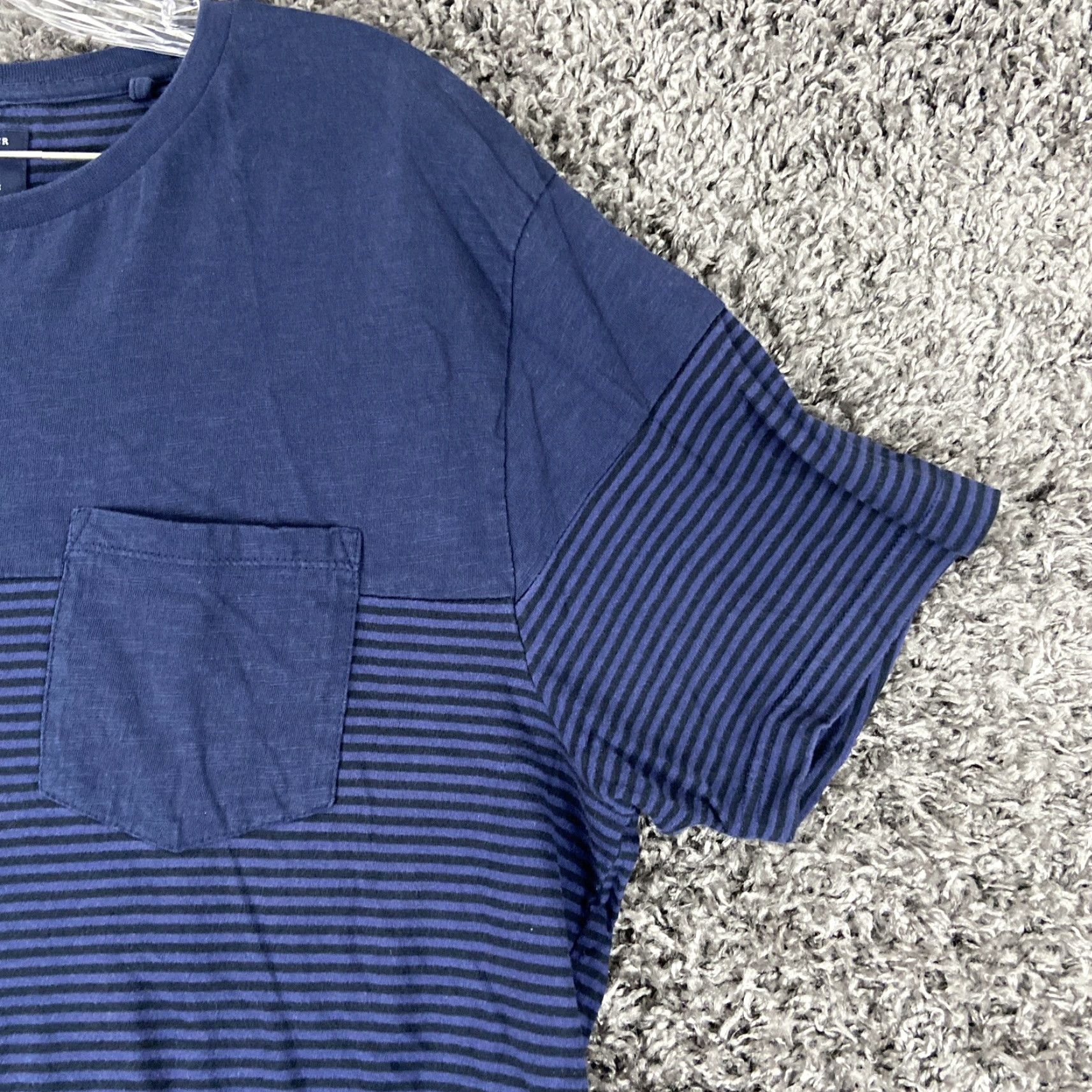 Denime DENIM & FLOWER Shirt T Shirt Striped Front Pocket Men XL Blue Flower Pattern Mens XL Size US 36 / EU 52 - 4 Thumbnail