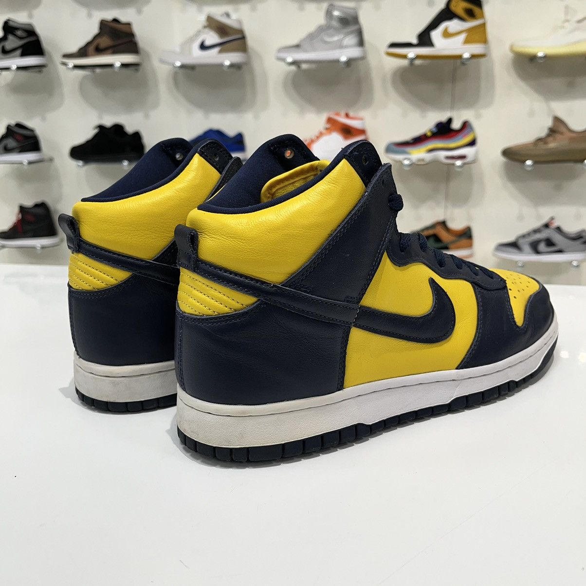 Nike Nike Dunk High Michigan (2020) Size US 10 / EU 43 - 5 Thumbnail