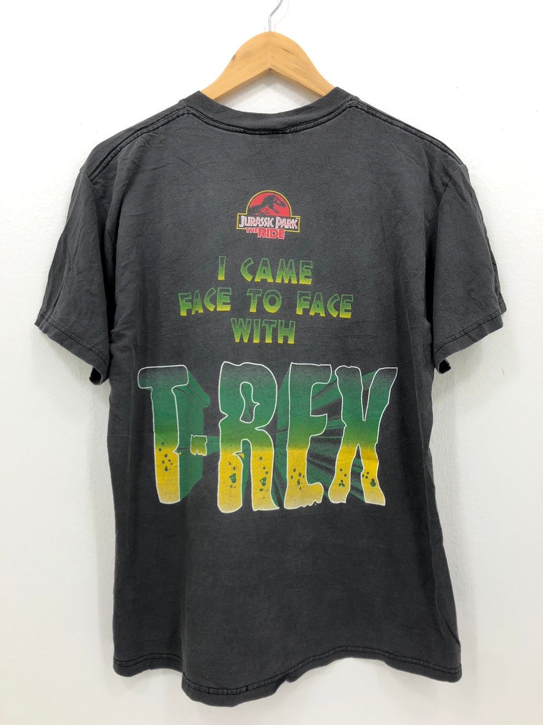 Universal Studios × Vintage Vintage 00's Jurassic Park The Ride shirt BN Size US M / EU 48-50 / 2 - 3 Thumbnail