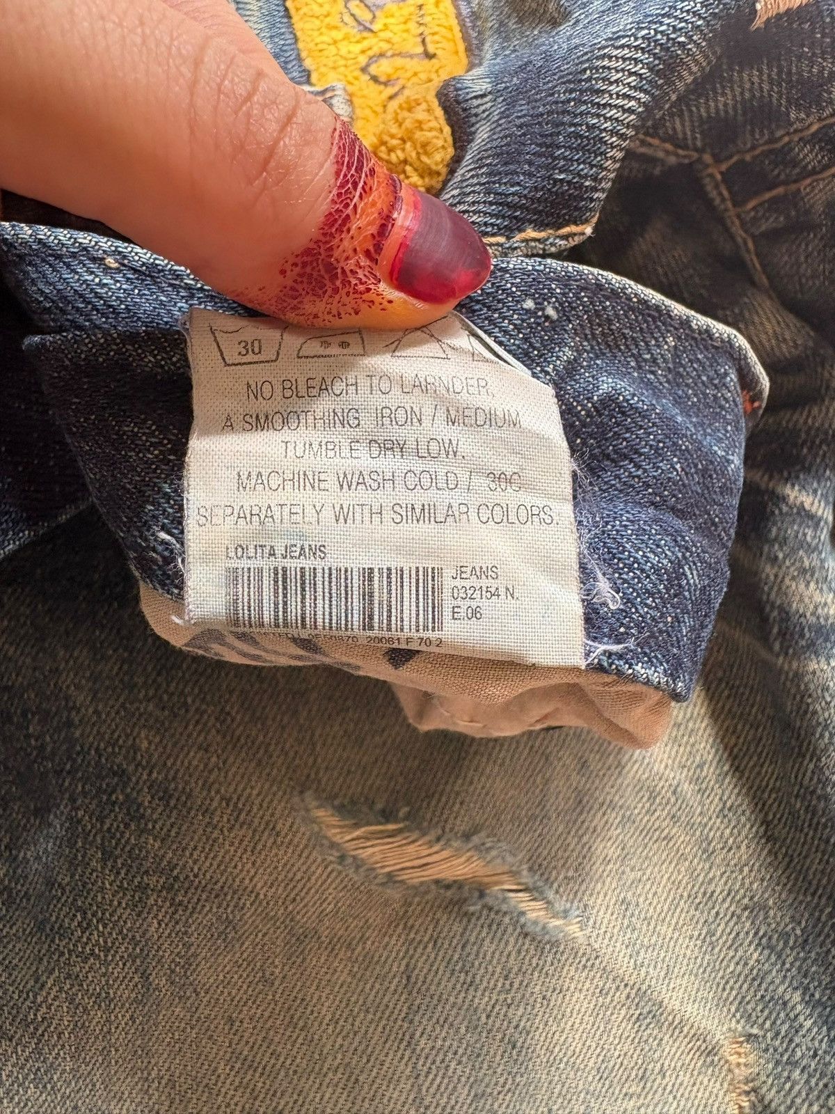 Japanese Brand Vintage Lolita Embellished Mud Wash Distressed Jeans Size US 30 / EU 46 - 12 Thumbnail